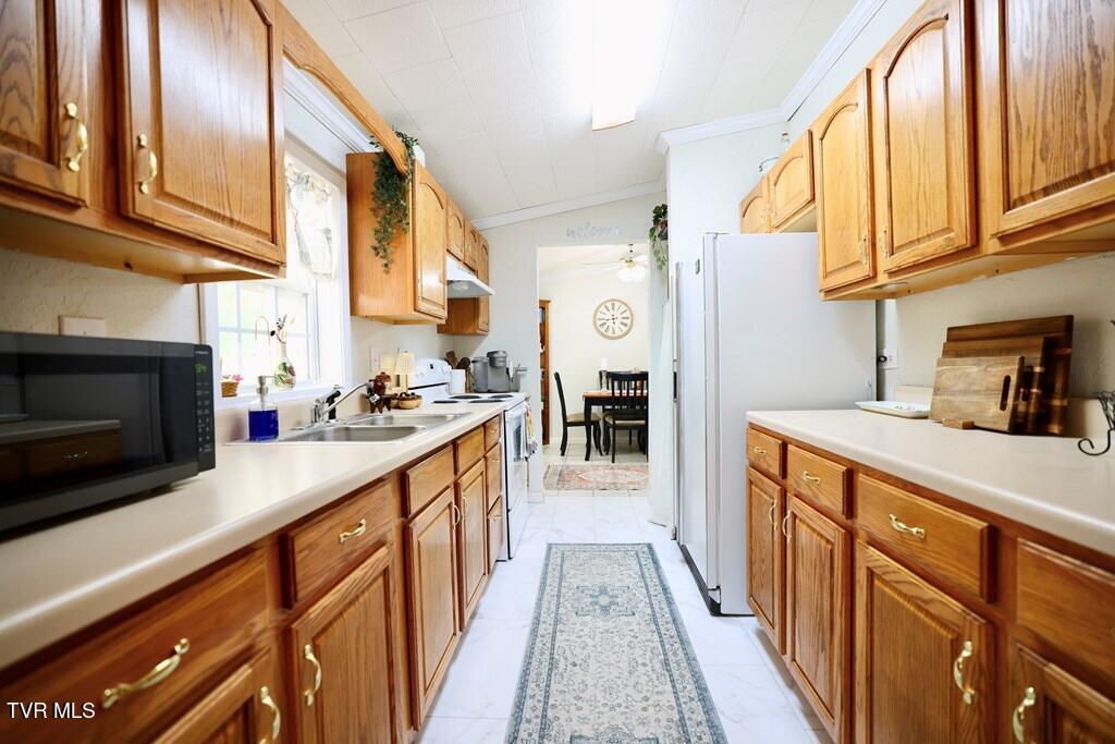 Photo of 22156 Webb Drive, Abingdon, VA 24211 (MLS # 9999270)