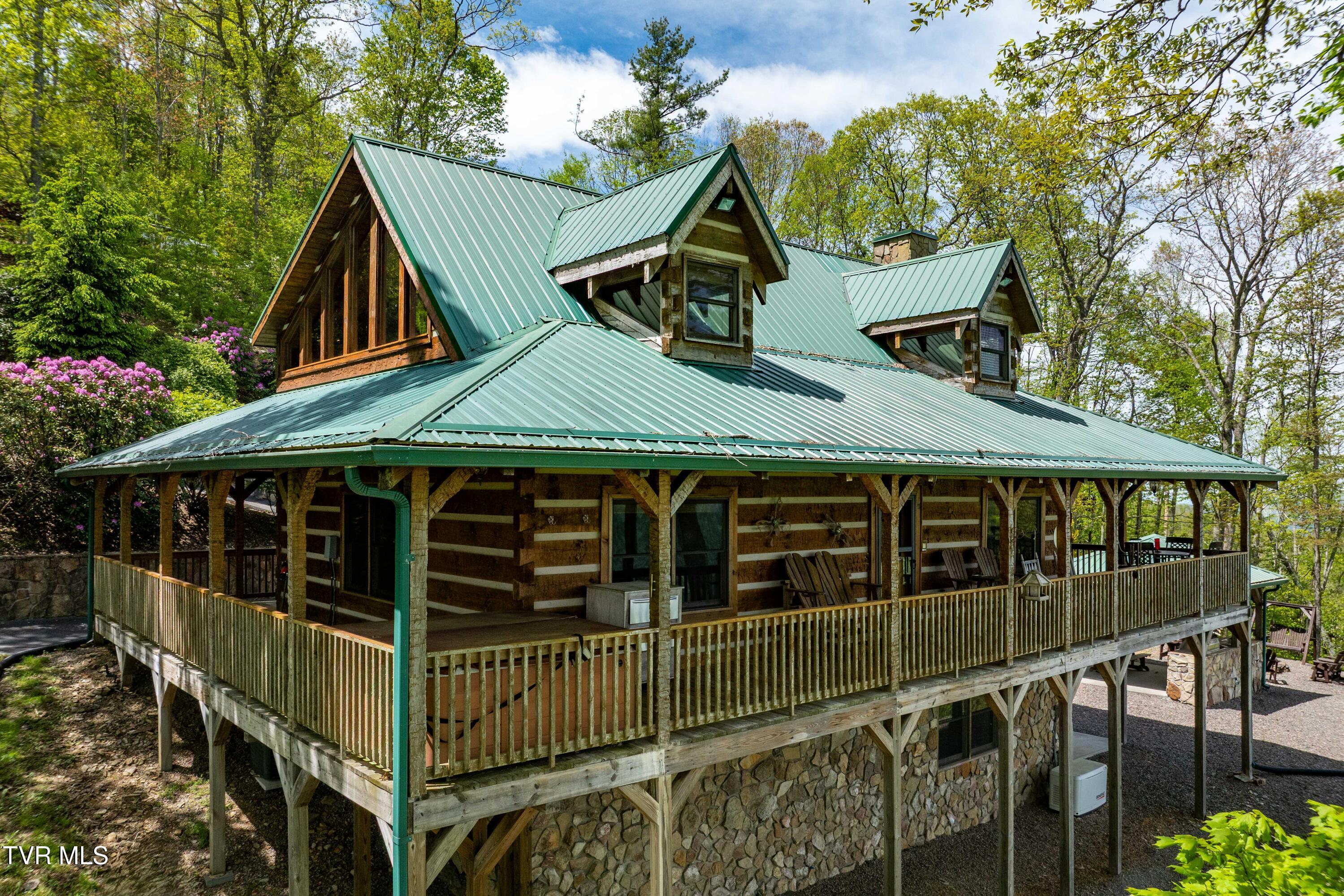 1527 Stone Mountain Road, Trade, Tennessee image 14