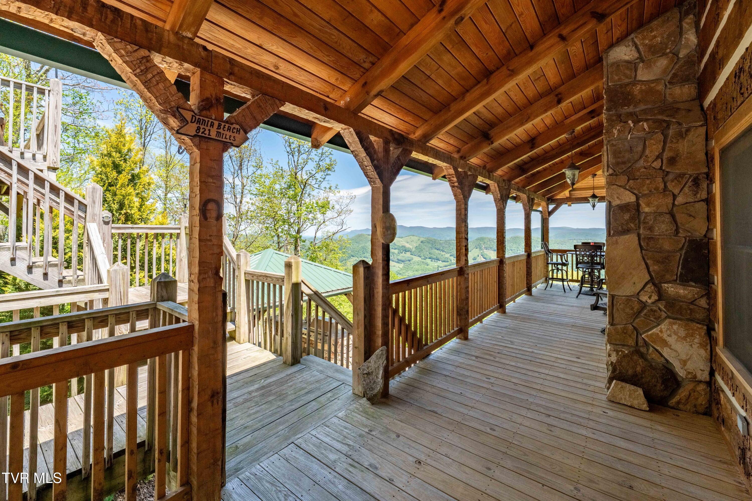 1527 Stone Mountain Road, Trade, Tennessee image 32