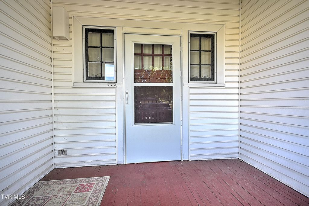 Photo of 400 New Street, Johnson City, TN 37601 (MLS # 9994665)