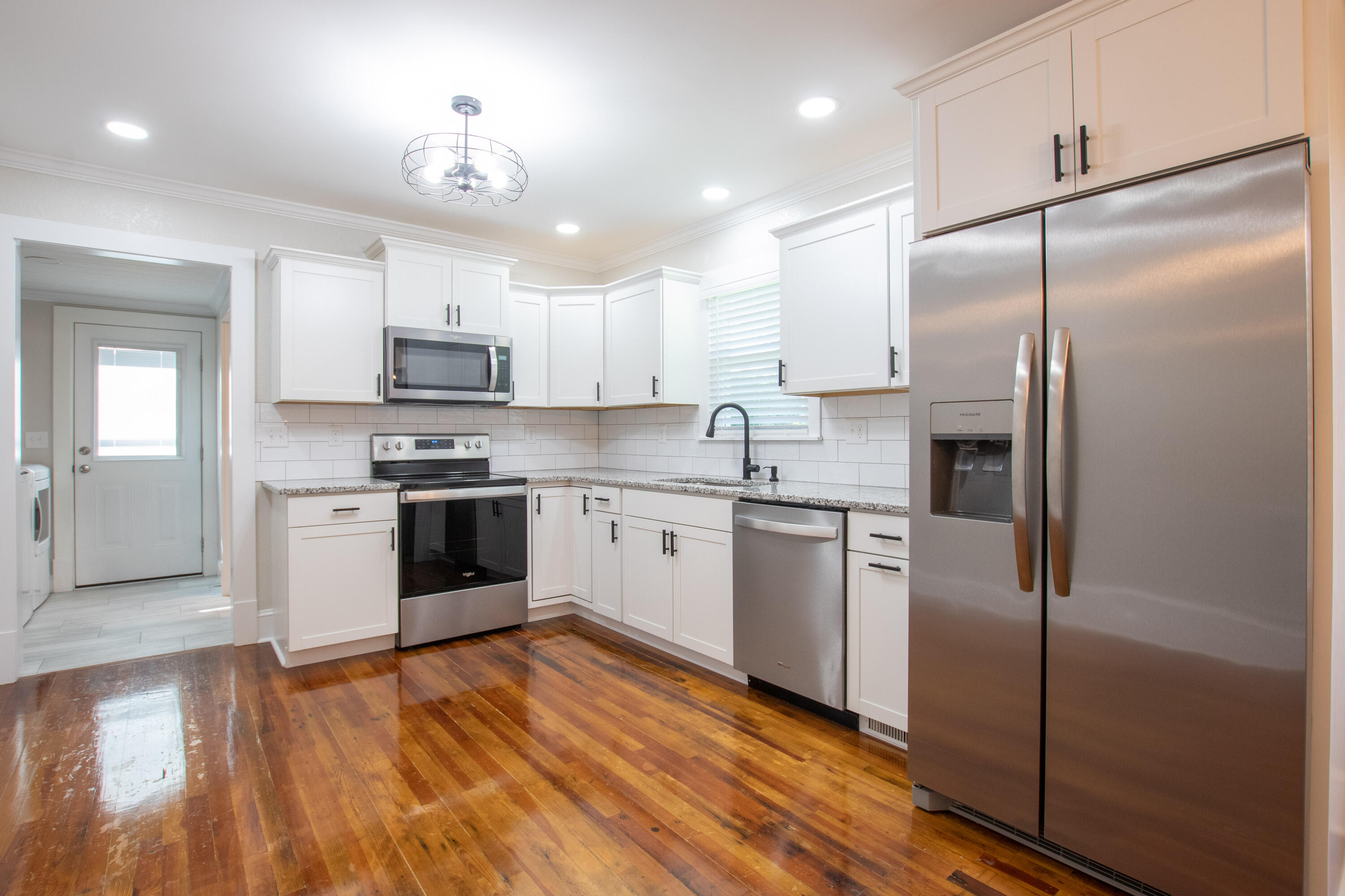 Bristol, Virginia 24201, United States, 2 Bedrooms Bedrooms, ,2 BathroomsBathrooms,Residential,Active,40747