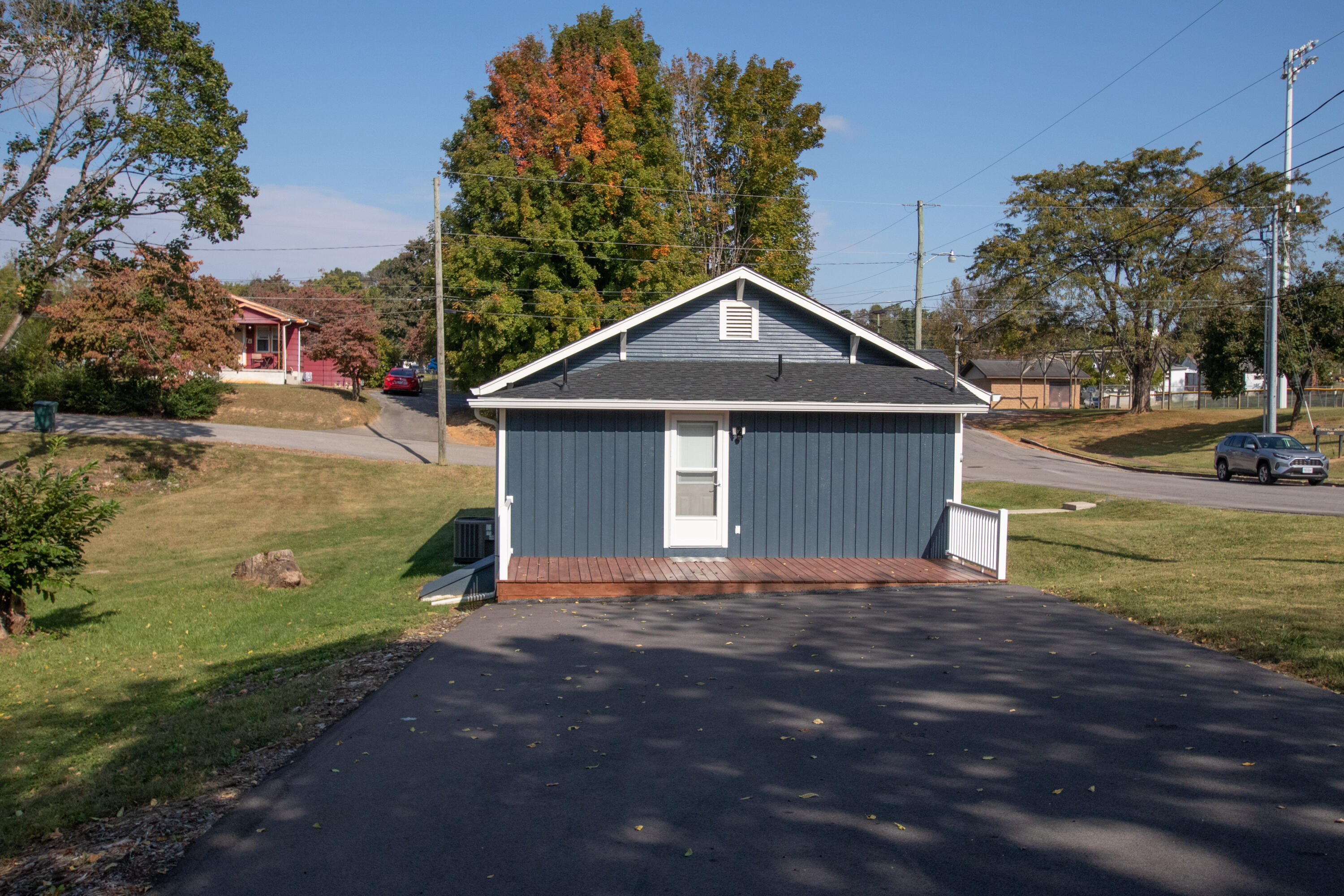 Bristol, Virginia 24201, United States, 2 Bedrooms Bedrooms, ,2 BathroomsBathrooms,Residential,Active,40747