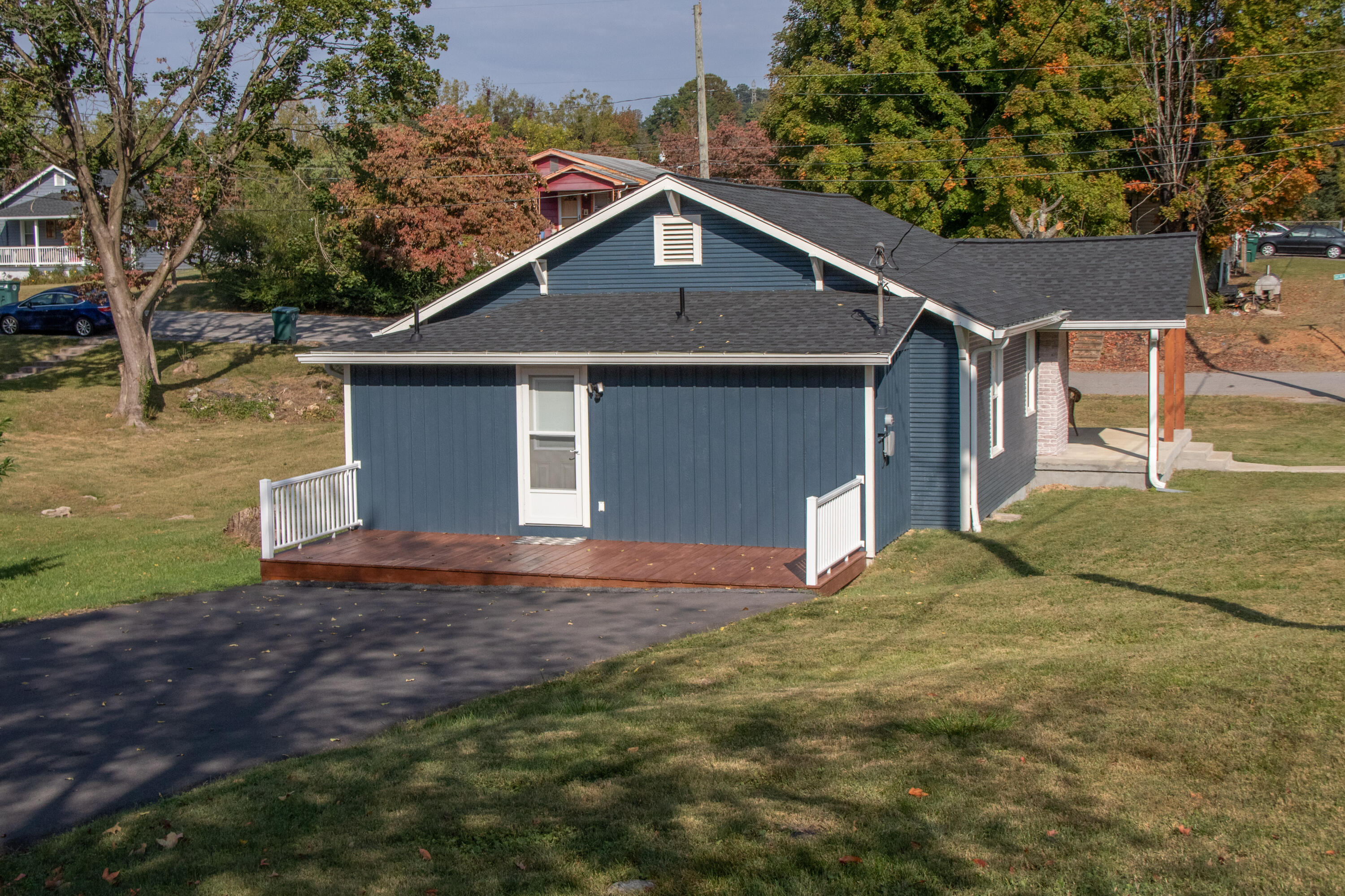 Bristol, Virginia 24201, United States, 2 Bedrooms Bedrooms, ,2 BathroomsBathrooms,Residential,Active,40747