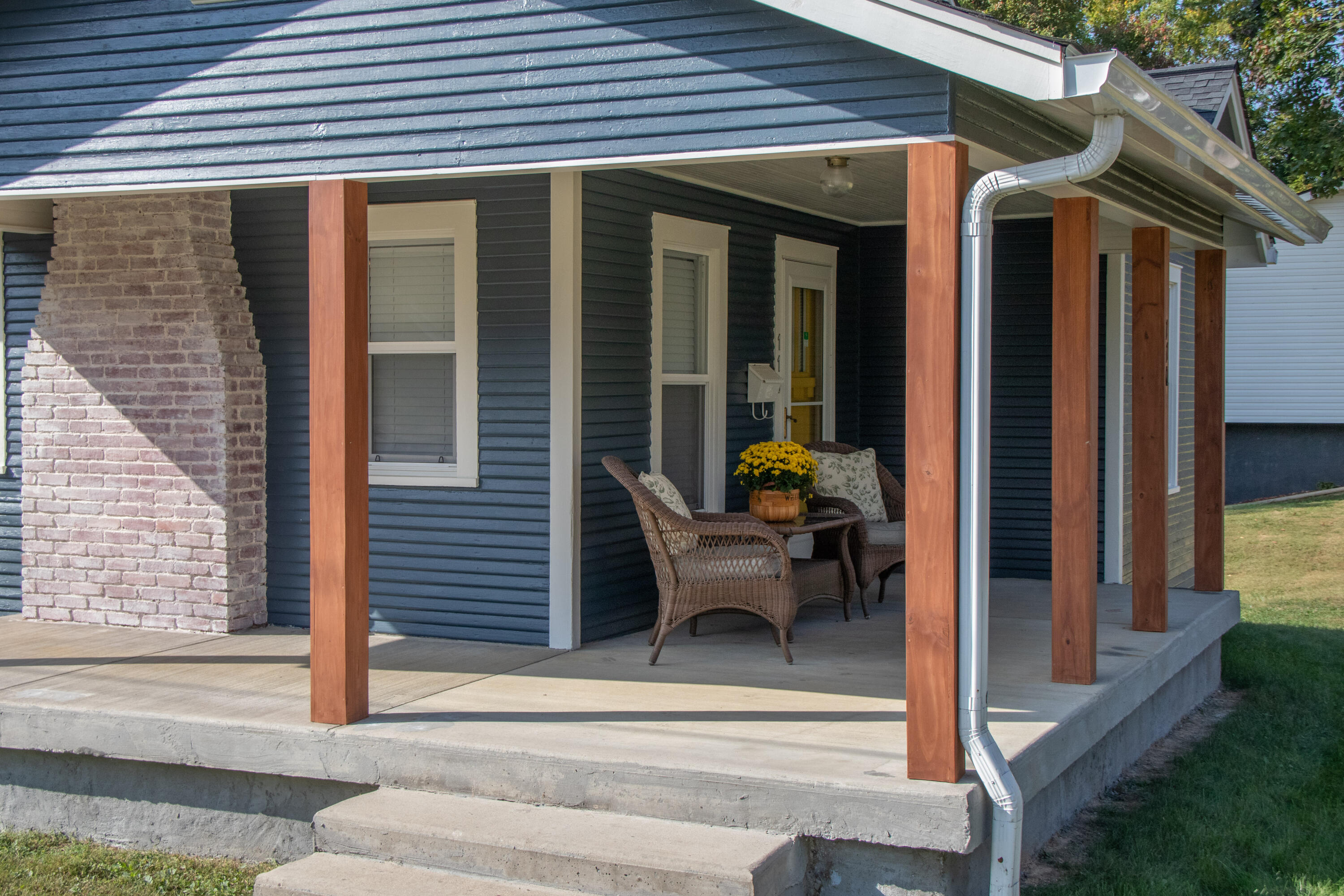 Bristol, Virginia 24201, United States, 2 Bedrooms Bedrooms, ,2 BathroomsBathrooms,Residential,Active,40747