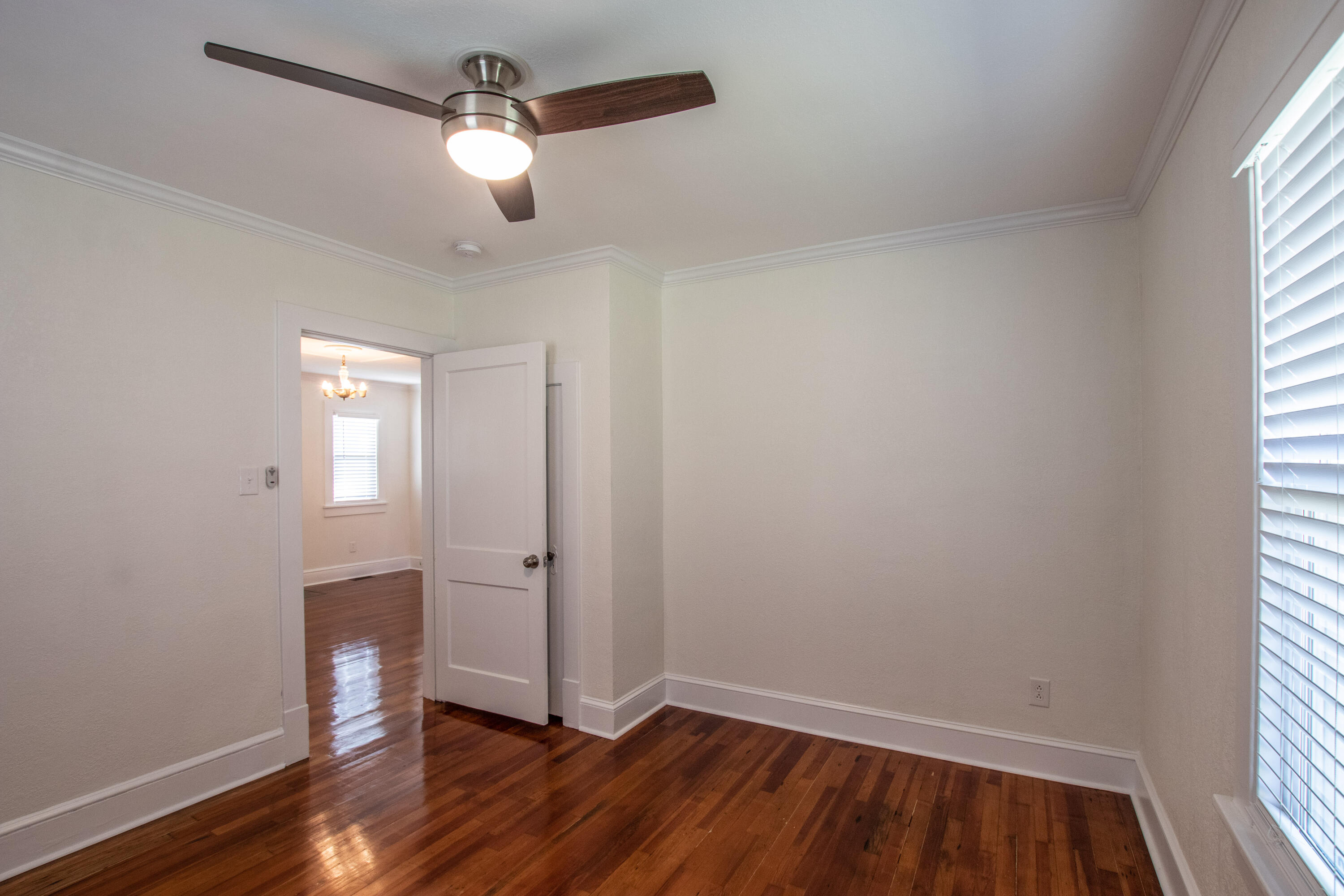 Bristol, Virginia 24201, United States, 2 Bedrooms Bedrooms, ,2 BathroomsBathrooms,Residential,Active,40747