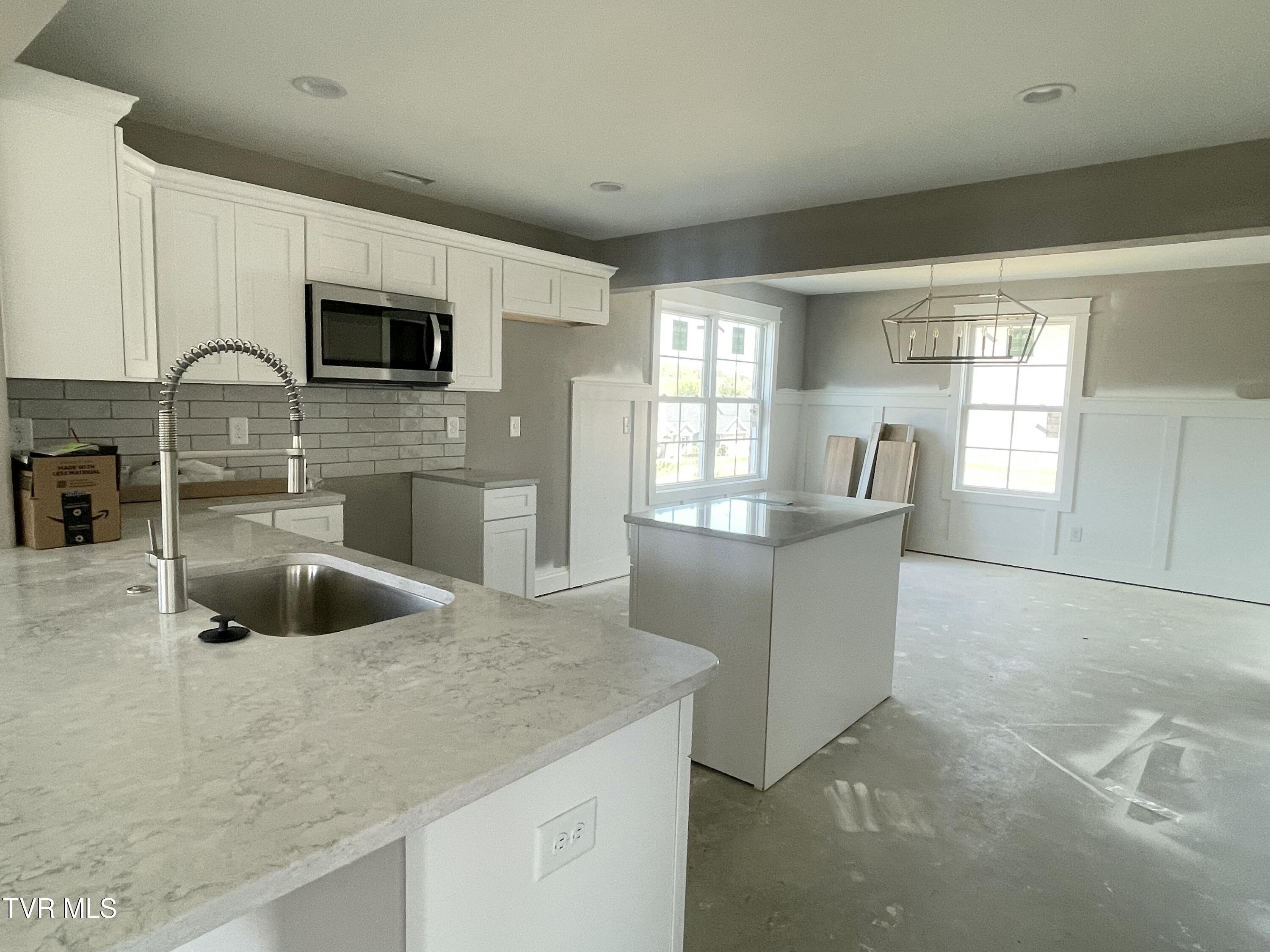 4076 Maize Place, Piney Flats, Tennessee image 6