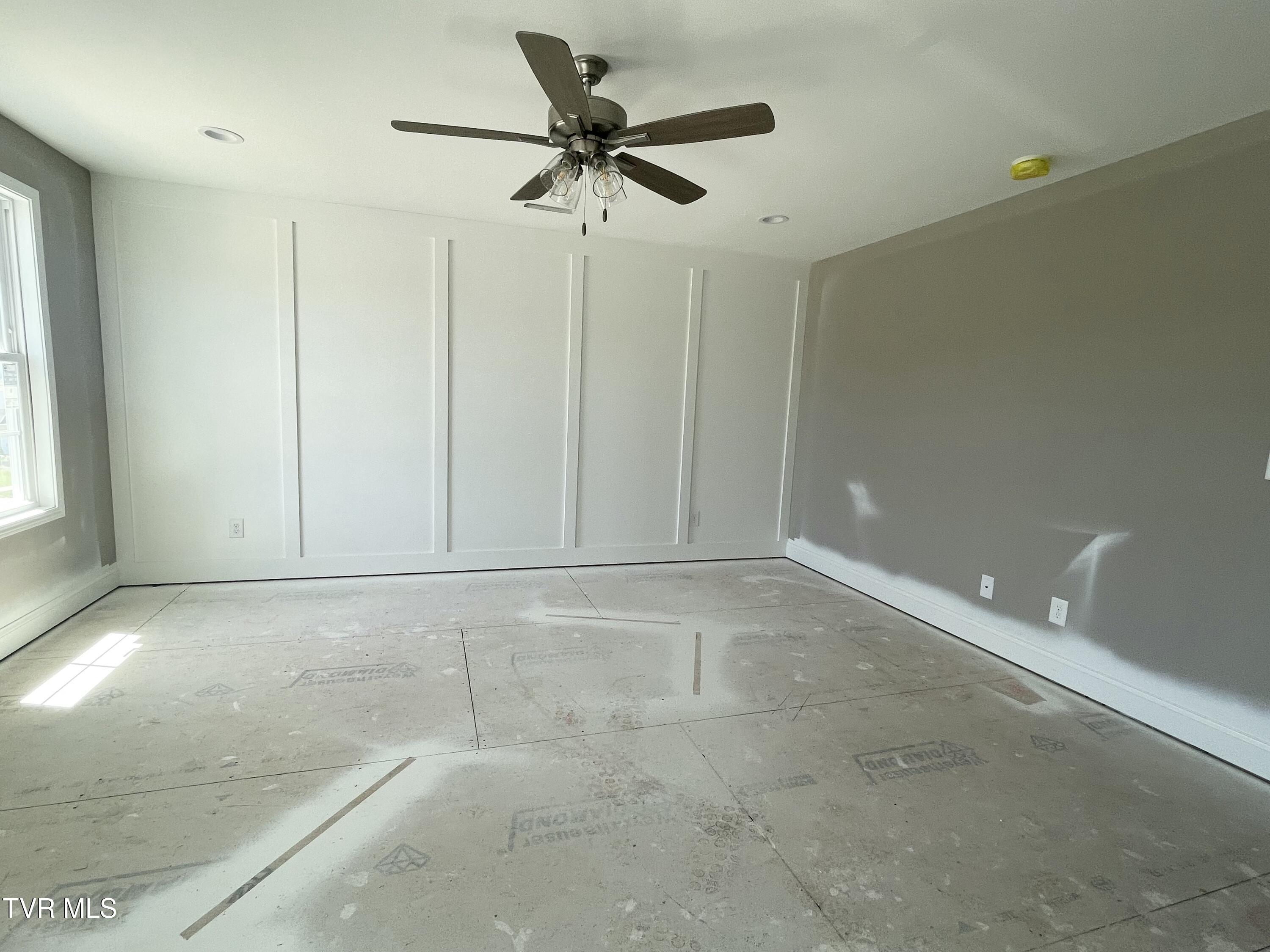 4076 Maize Place, Piney Flats, Tennessee image 11