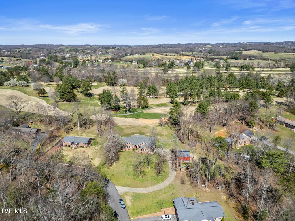 Photo of 165 Fairway Drive, Greeneville, TN 37743 (MLS # 9991187)