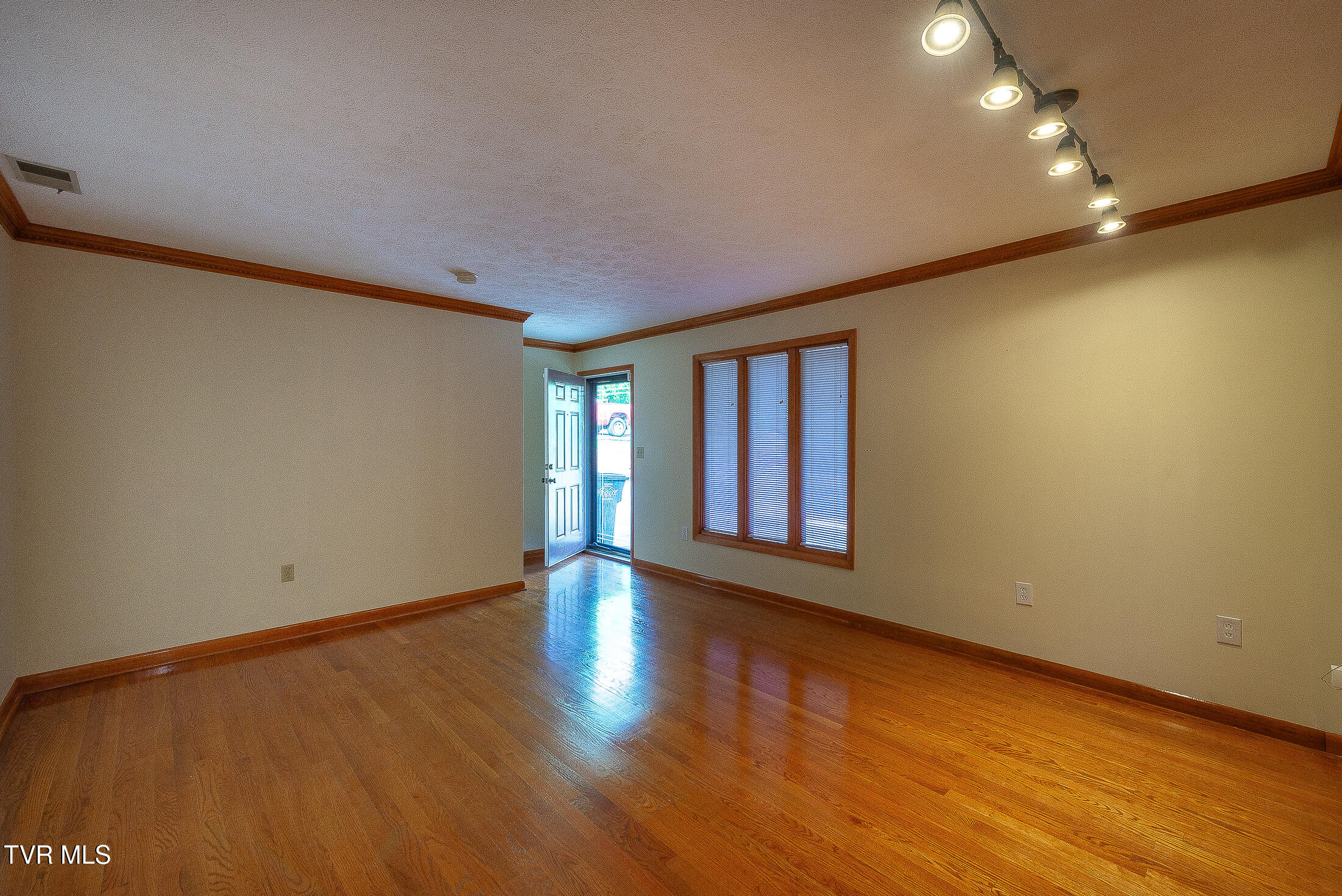 1853 Midview Street, Kingsport, Tennessee image 27