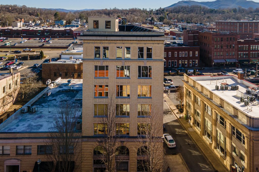 Photo of 200 Main Street #5, Johnson City, TN 37604 (MLS # 9979474)