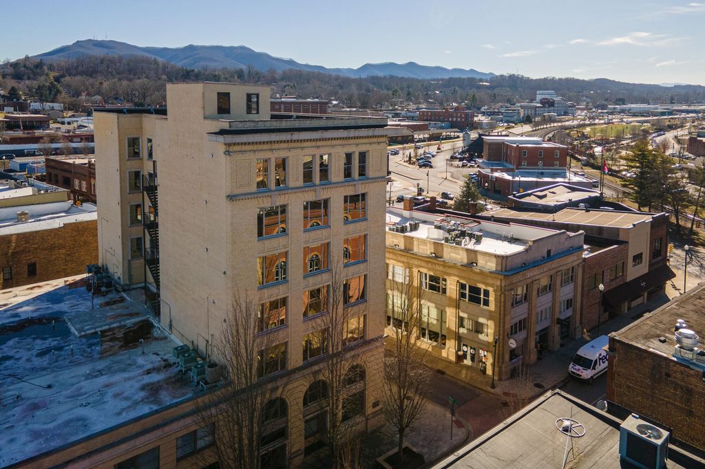 Photo of 200 Main Street #5, Johnson City, TN 37604 (MLS # 9979474)