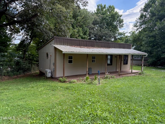128 BLUE FRIDAY RD, JOHNSON CITY, TN 37615 - Image 6cffb2d4b6f8438b79960bb4edbb2684/3697832220