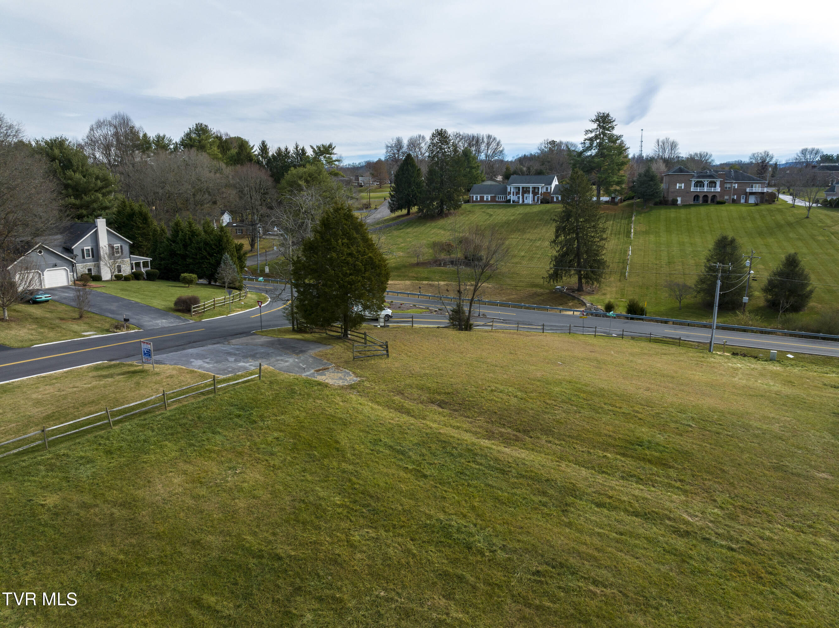 2089 King College Road, Bristol, Tennessee image 1