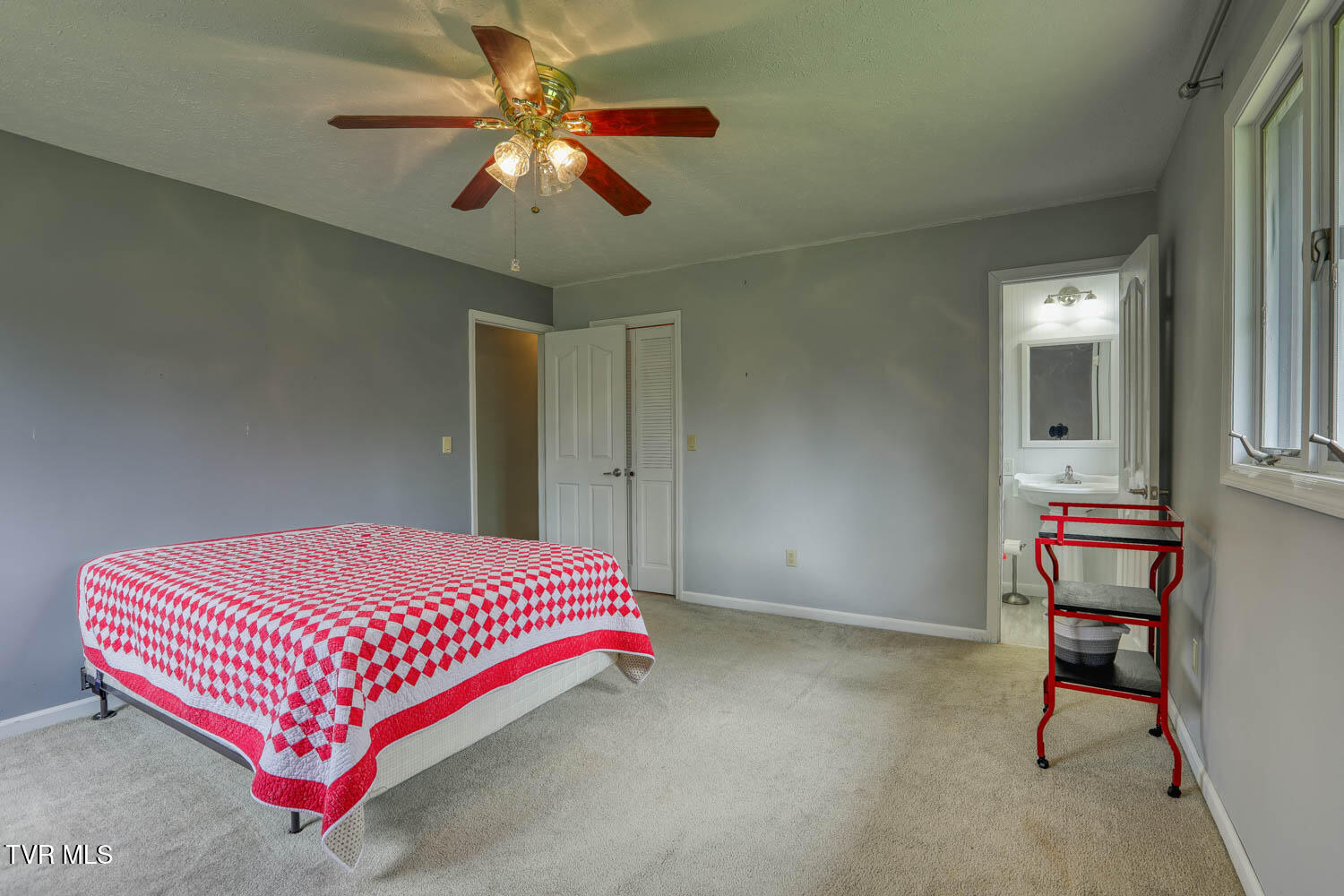 2618 Carters Valley Road, Surgoinsville, Tennessee image 16
