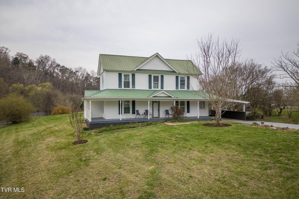 Photo of 3 Jennings Lane, Greeneville, TN 37743 (MLS # 9992676)