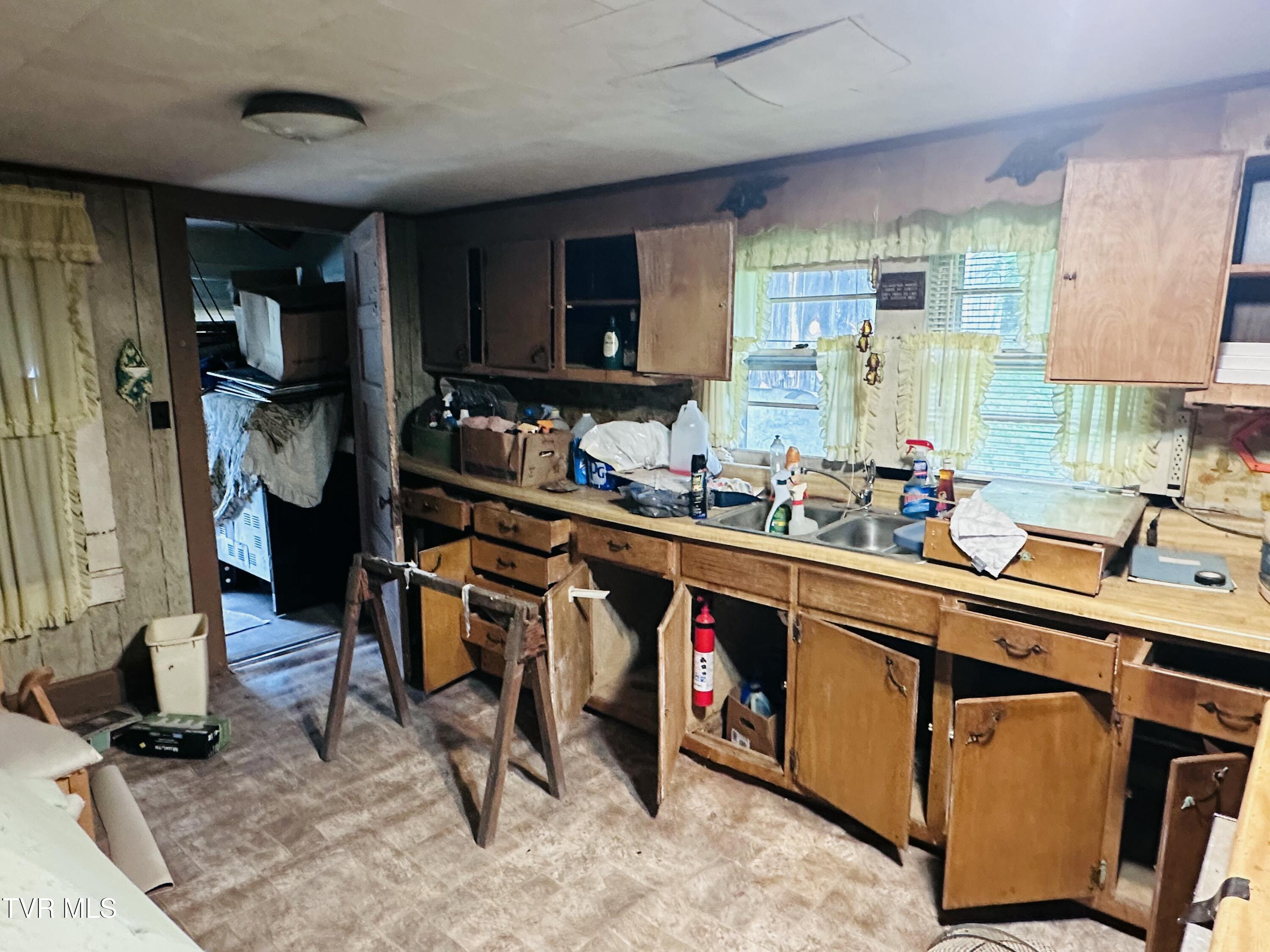 286 Jenkins Hollow Rd Road, Elizabethton, Tennessee image 19