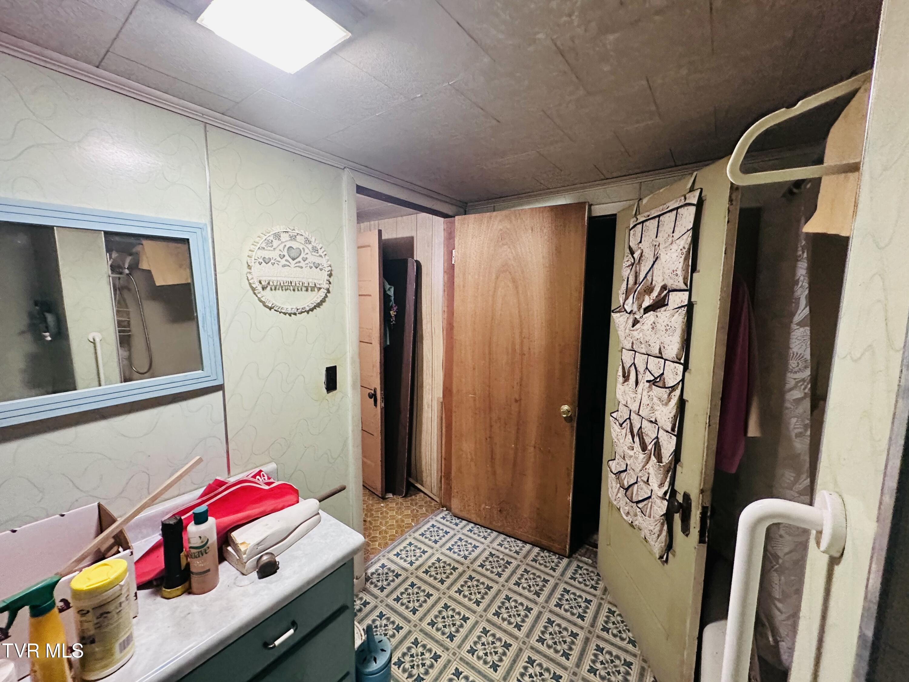286 Jenkins Hollow Rd Road, Elizabethton, Tennessee image 16