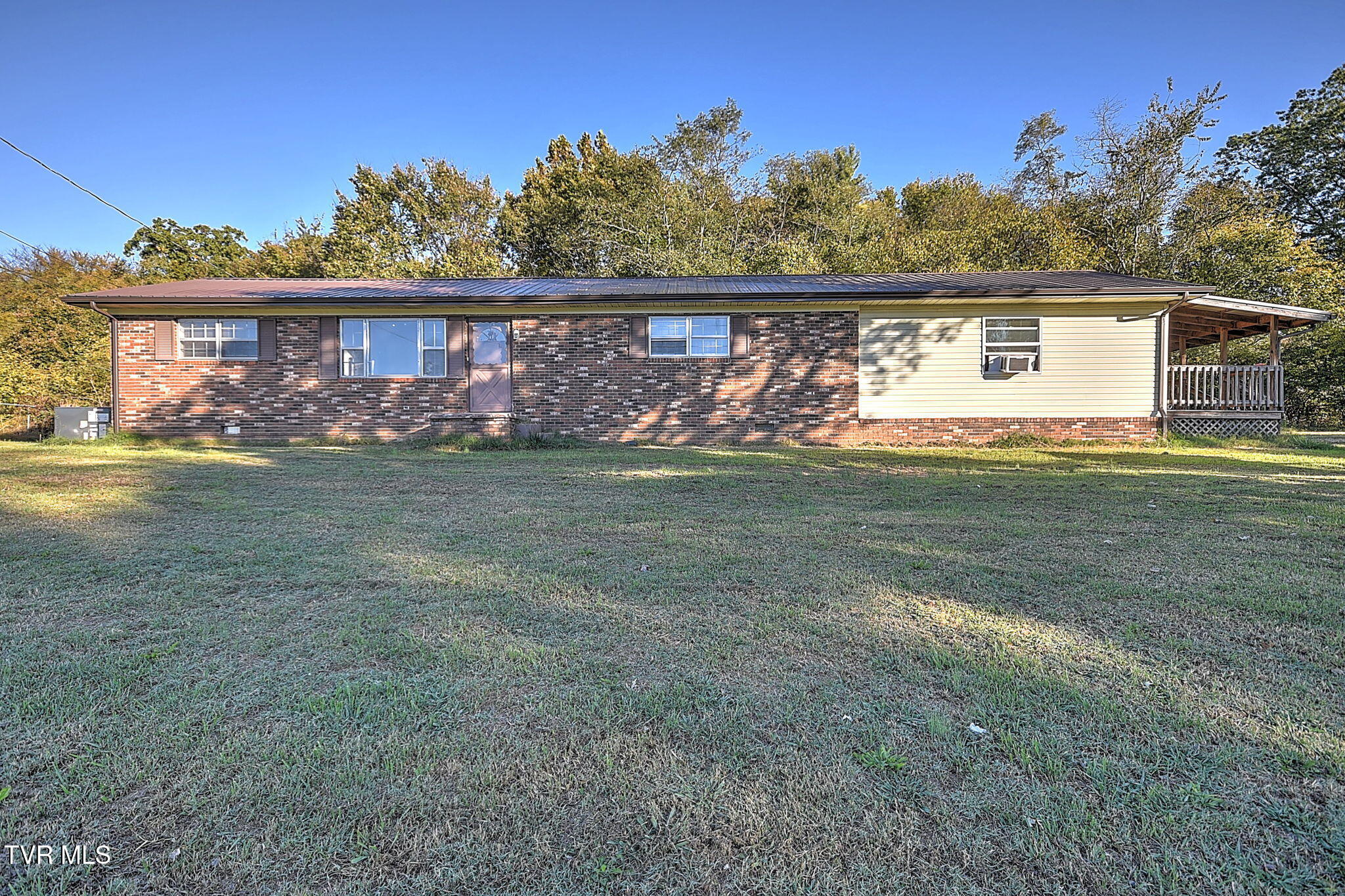 2040 Roe Junction Road