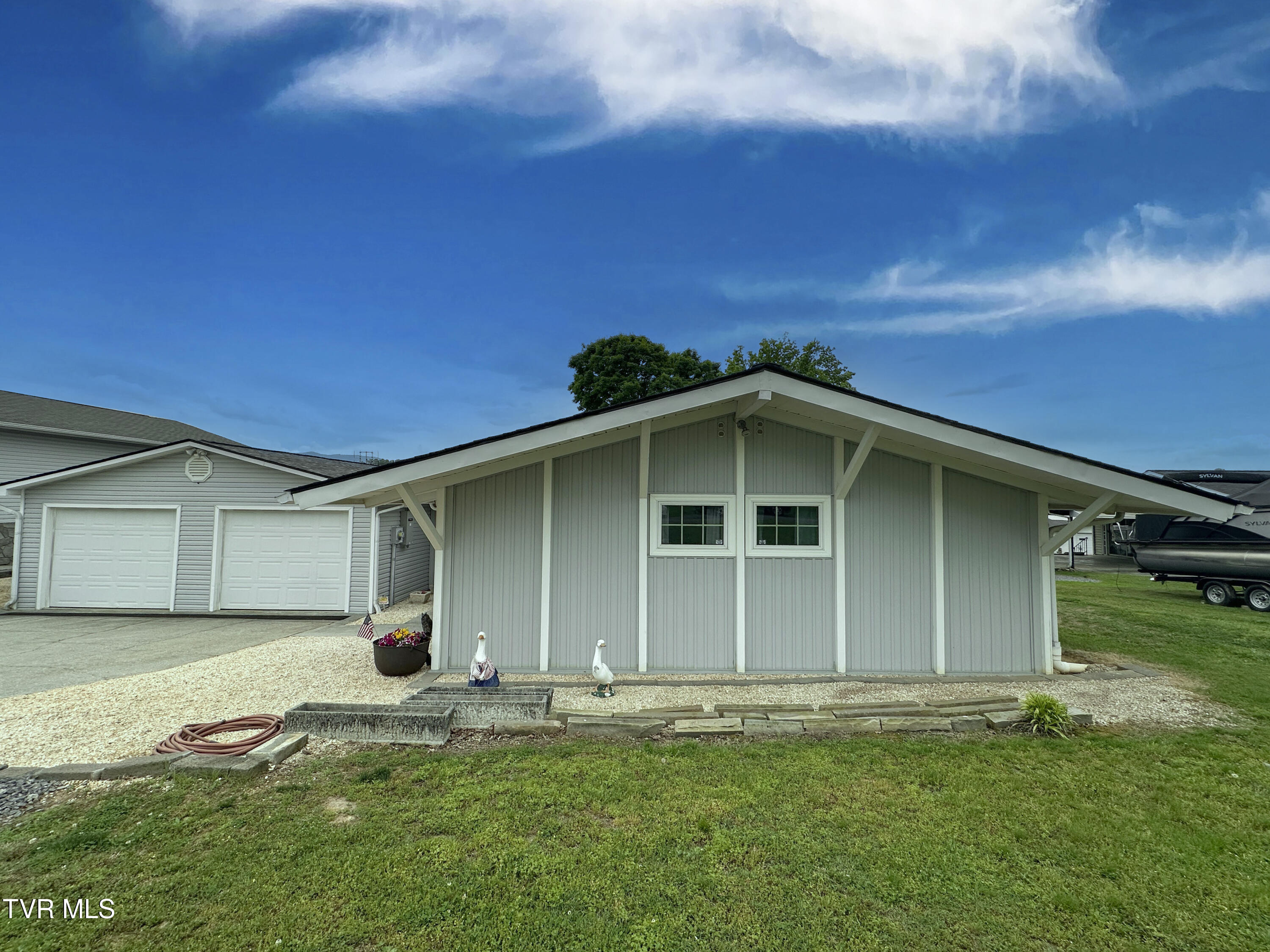 1648 Canal Lane, Dandridge, Tennessee image 27