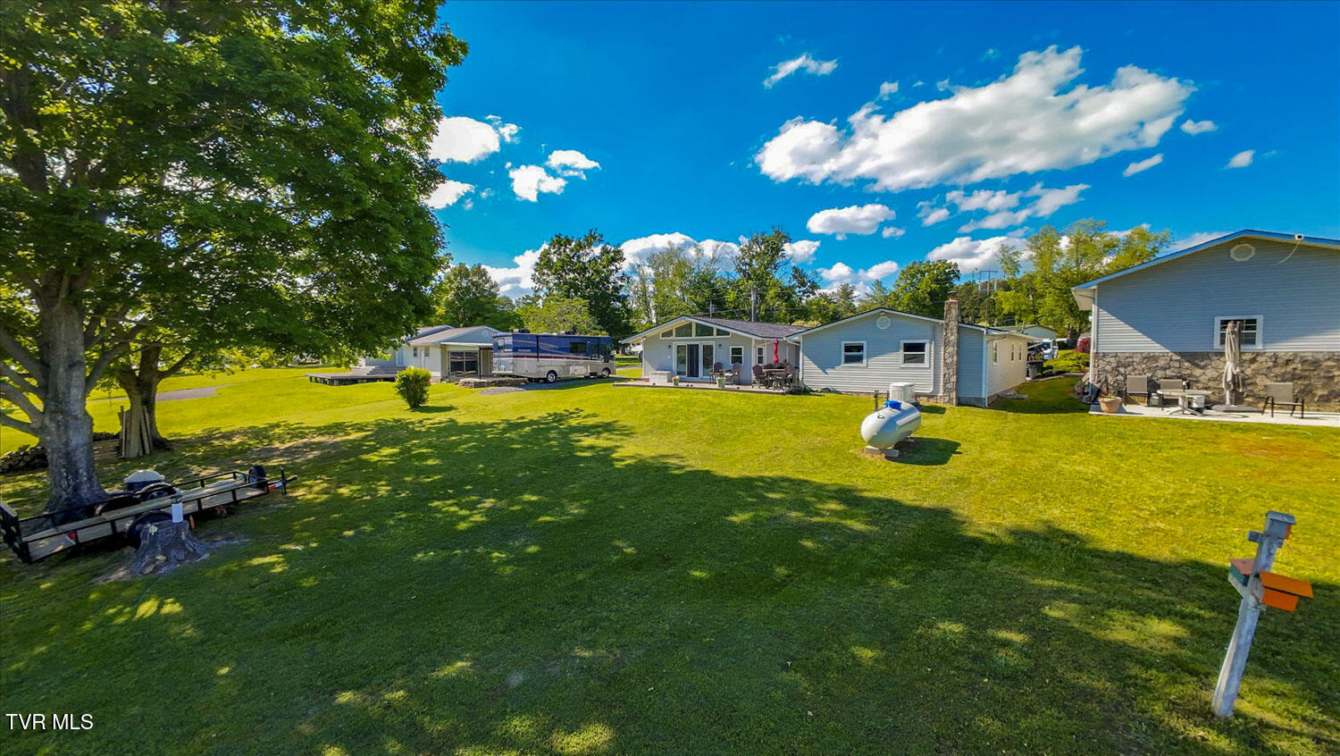 1648 Canal Lane, Dandridge, Tennessee image 36