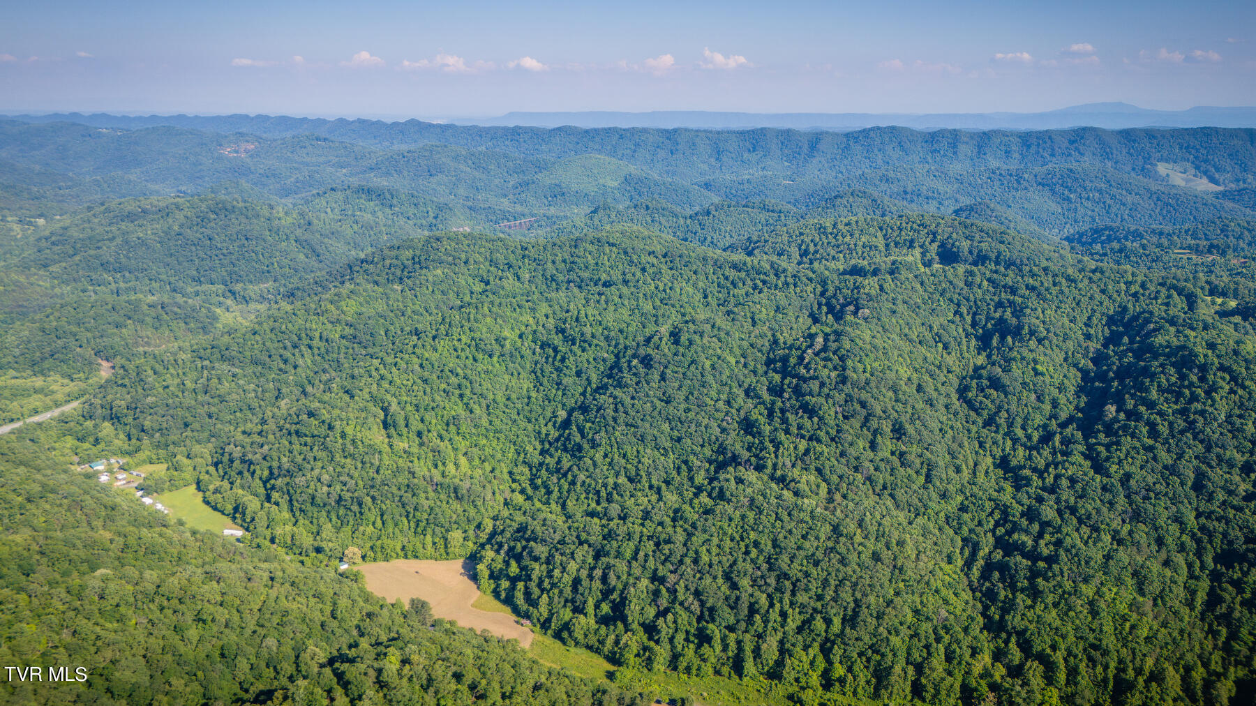 670 Fairview Road, Duffield, Virginia image 4