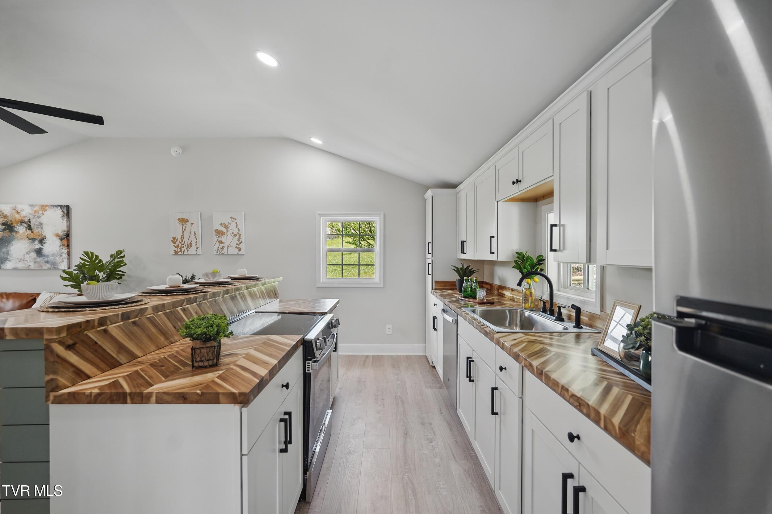 1225 Bristol View Drive, Bristol, Virginia image 11