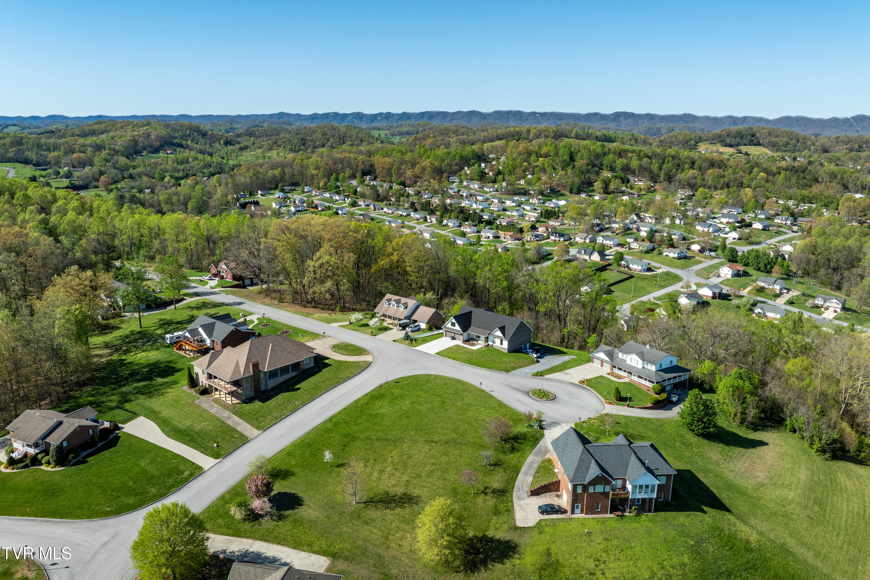307 Carrie Circle