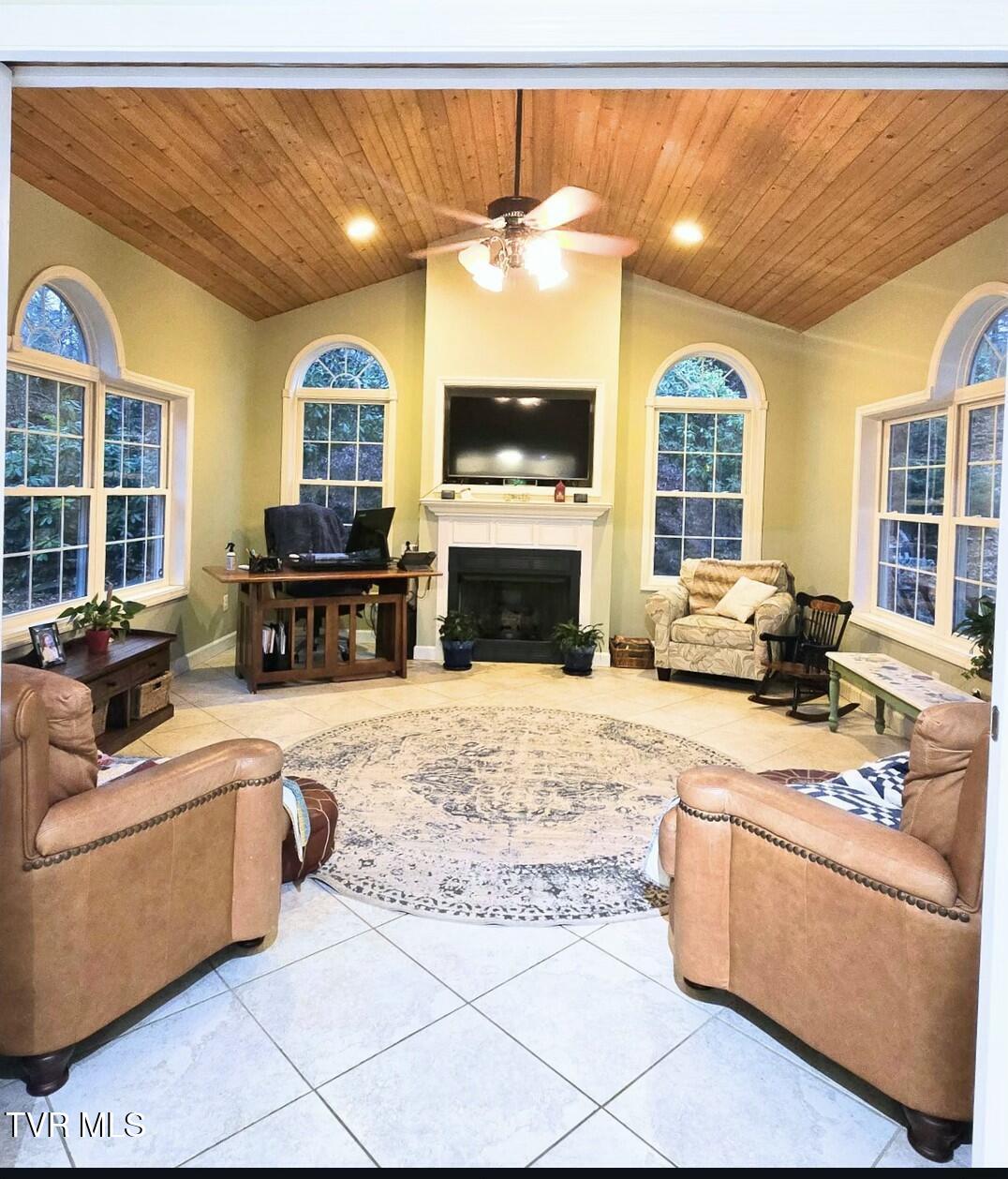 19250 Oakwood Drive, Abingdon, Virginia image 25