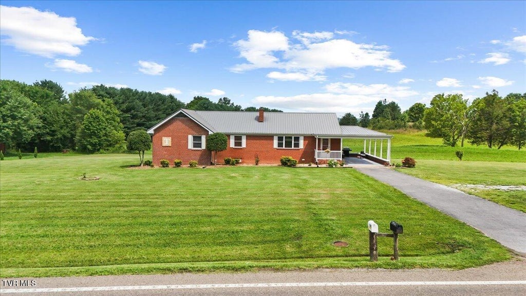 Photo of 7275 Erwin Highway, Chuckey, TN 37641 (MLS # 9998026)