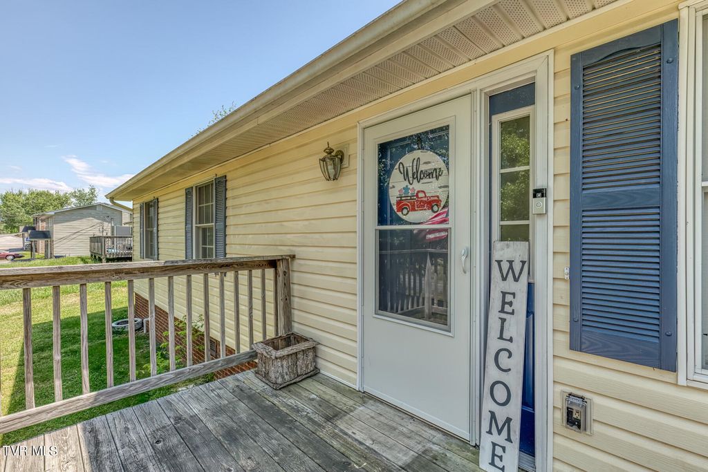 Photo of 706 Old Stage Road, Church Hill, TN 37642 (MLS # 9994362)