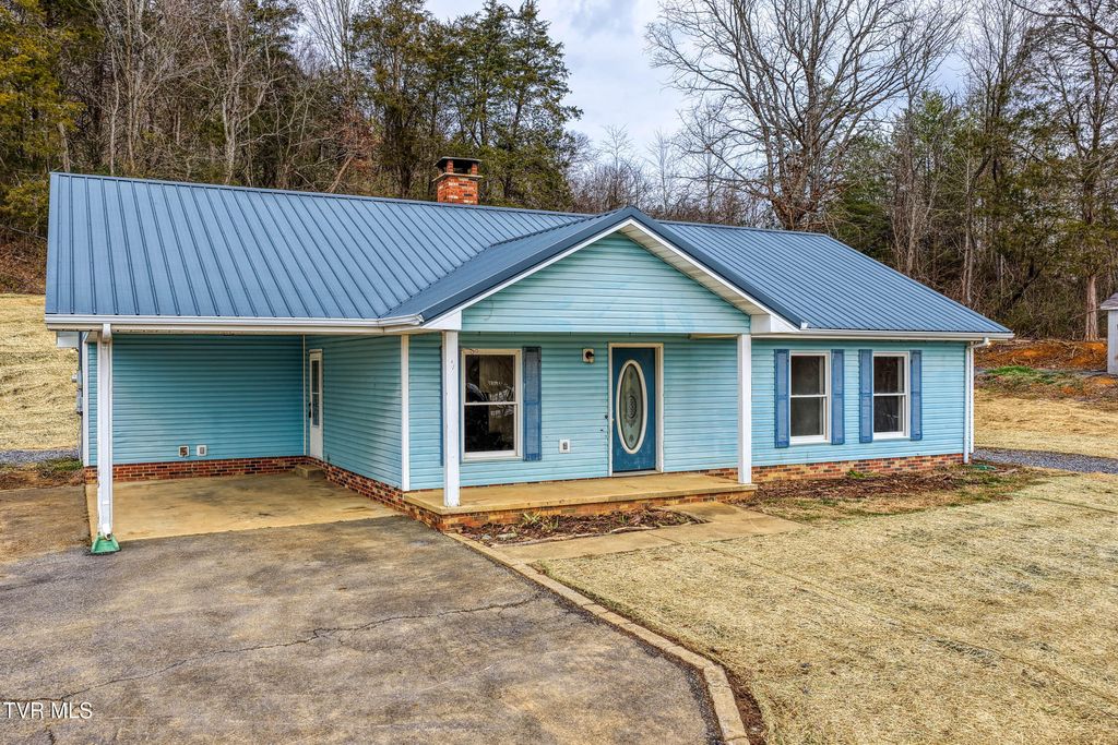 Photo of 5640 Highway 11w Hwy, Rogersville, TN 37857 (MLS # 9990725)
