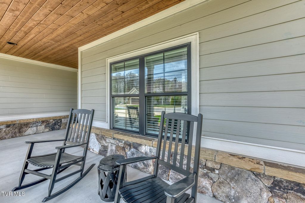 Photo of 51 Quail Ridge Way, Jonesborough, TN 37659 (MLS # 9993267)