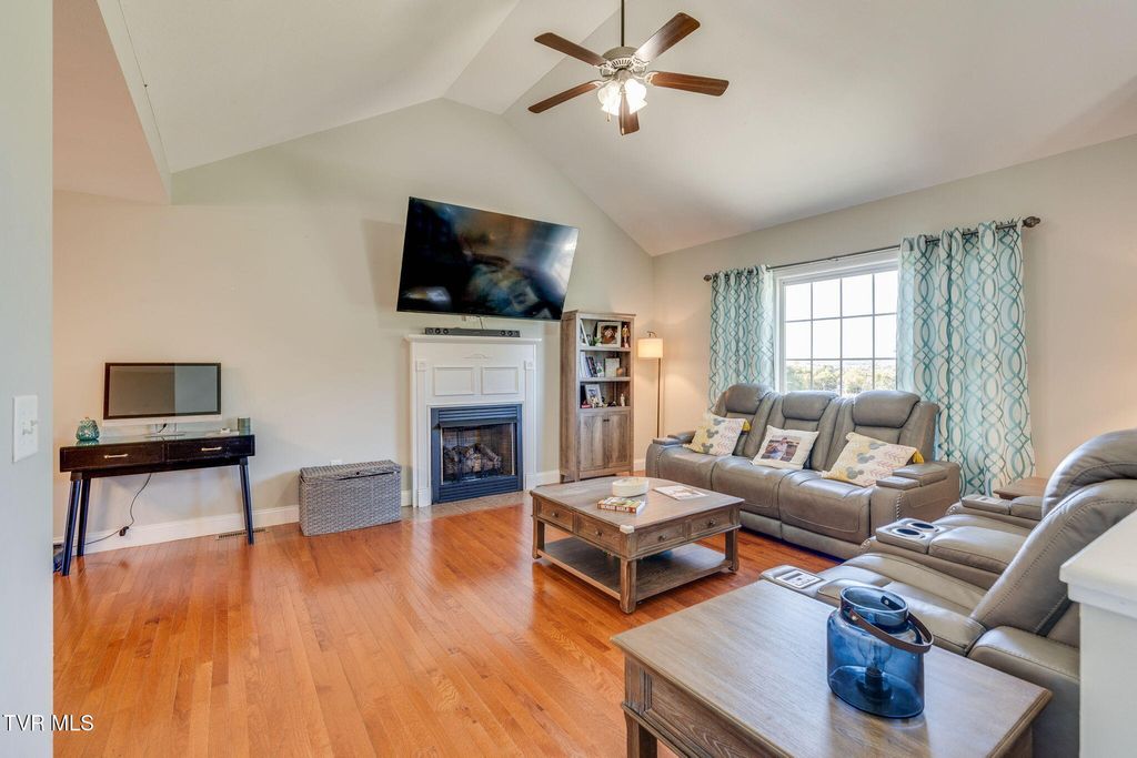 Photo of 158 Slate Hill Road, Telford, TN 37690 (MLS # 9987031)