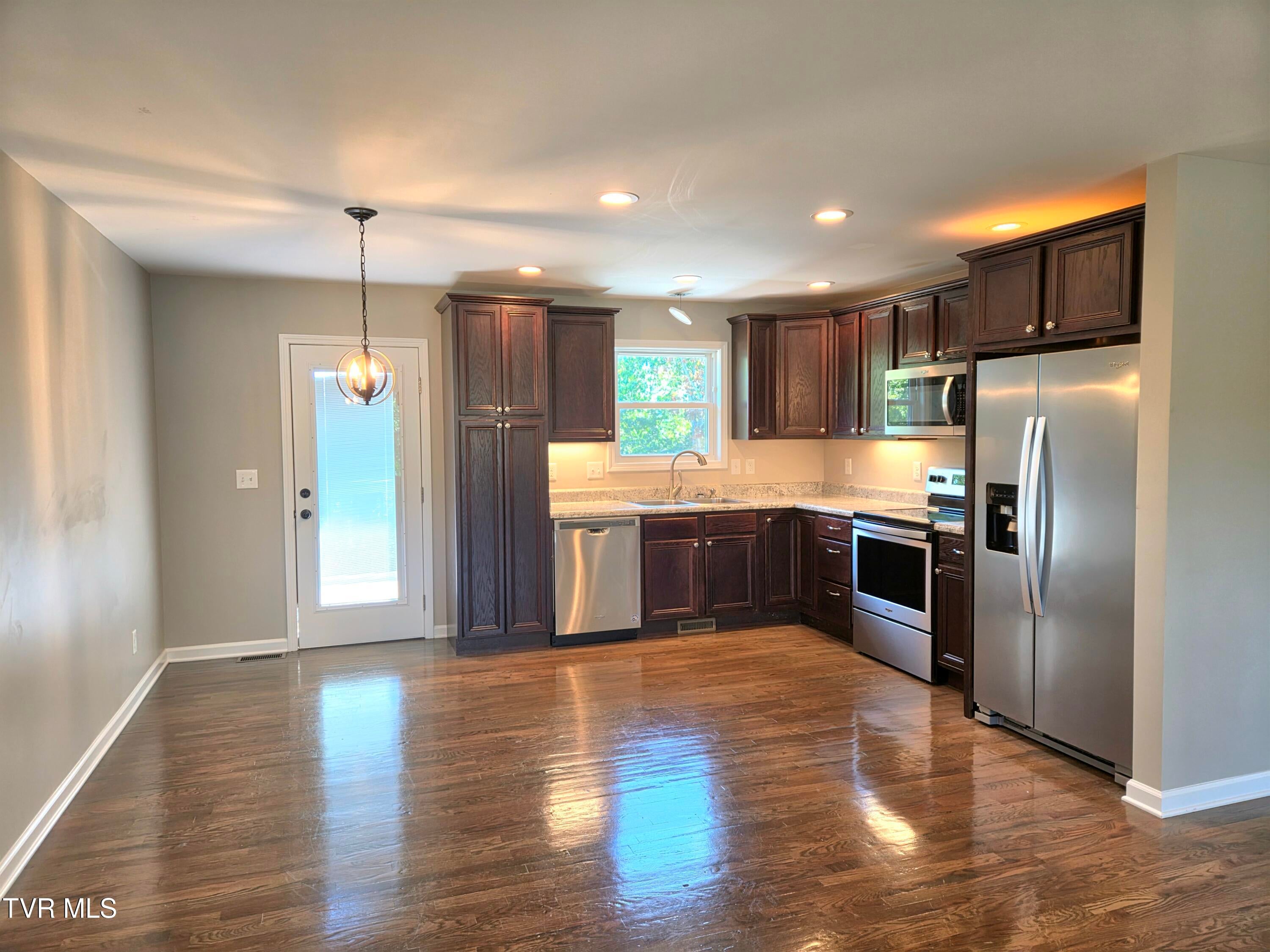 375 Ridgeway Road