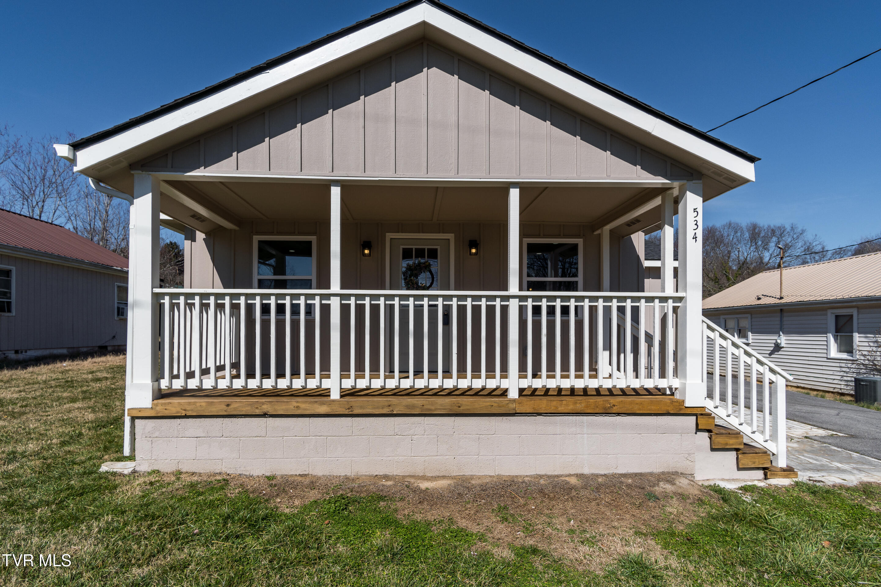 534 Elm Street, Mount Carmel, Tennessee image 1