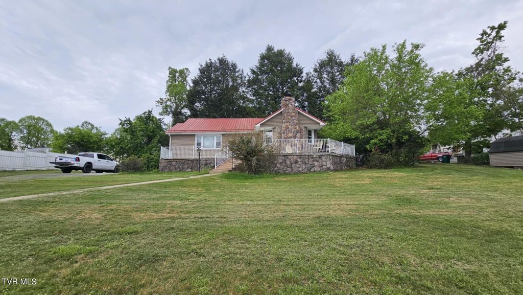 Photo of 616 Kiser Avenue, Coeburn, VA 24230 (MLS # 9979708)
