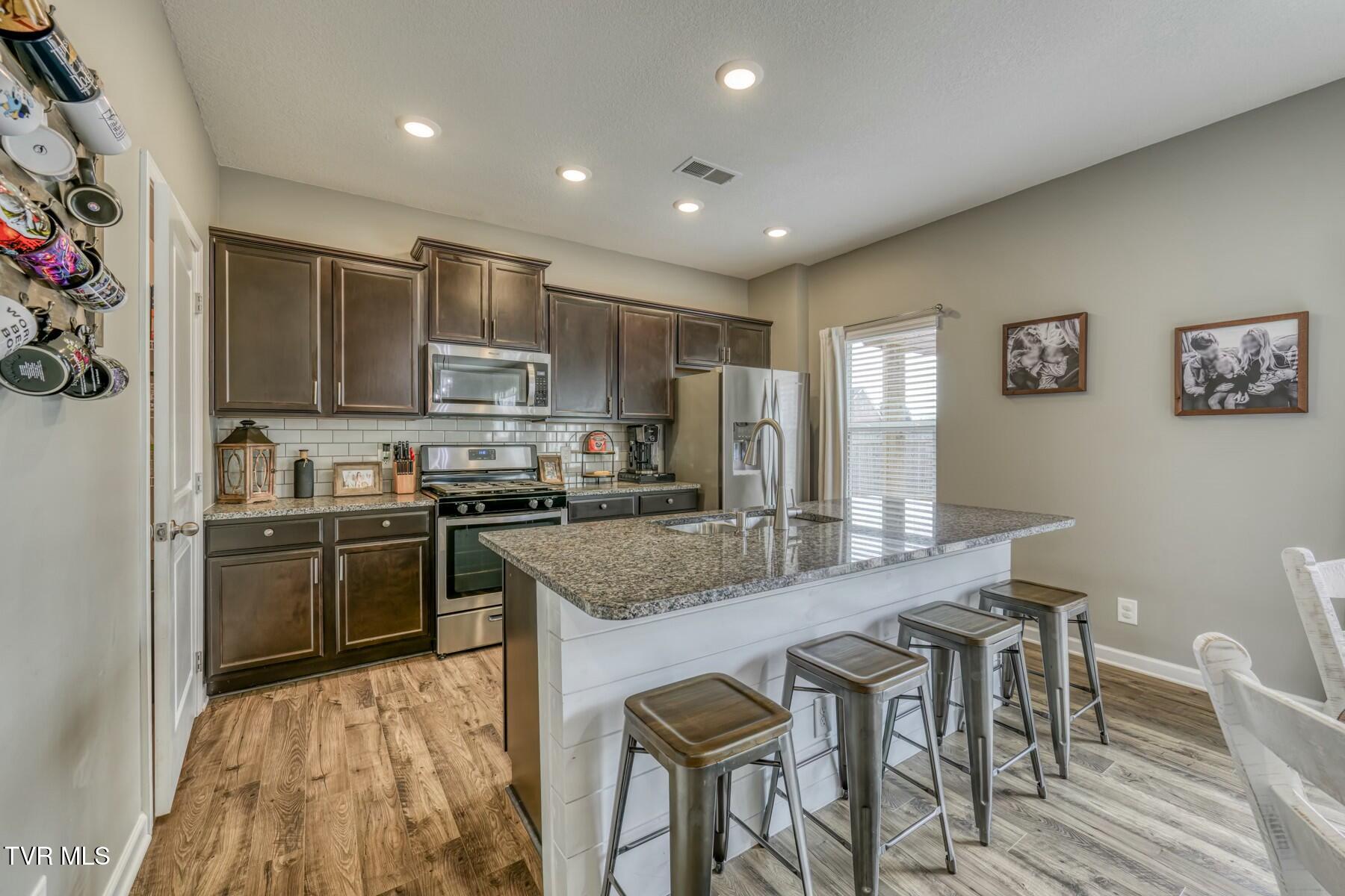 6758 Wildlife Circle, Piney Flats, Tennessee image 10