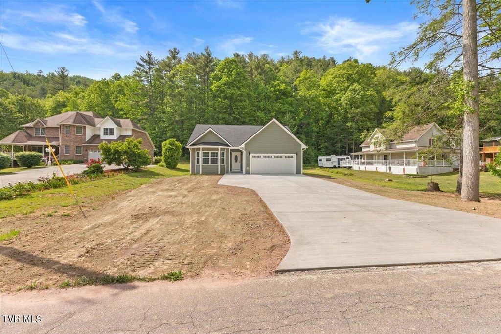 Photo of 517 Sciota Road, Unicoi, TN 37692 (MLS # 9995837)