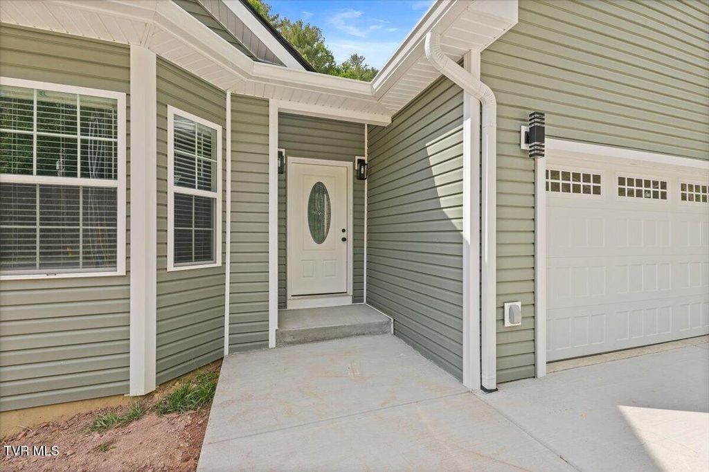 Photo of 517 Sciota Road, Unicoi, TN 37692 (MLS # 9995837)