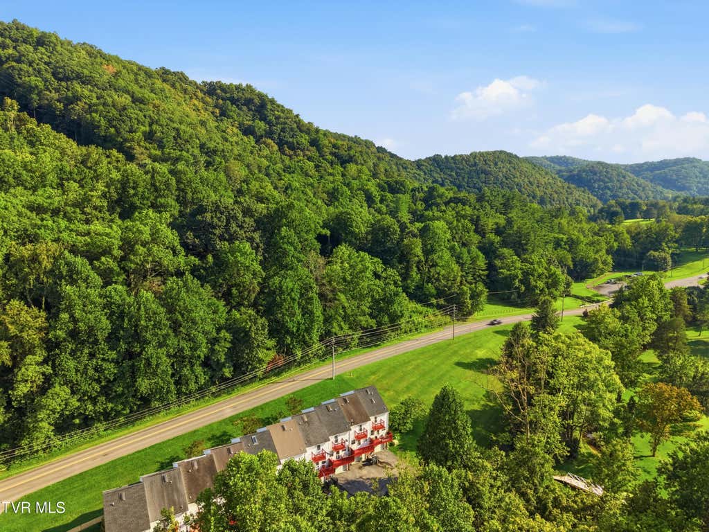 Photo of 2971 Broad Street #179, Bristol, TN 37620 (MLS # 9999666)