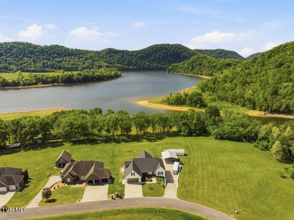 Photo of 220 Misty View Circle, Rogersville, TN 37857 (MLS # 9994411)