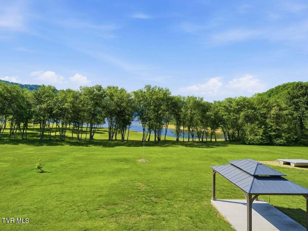 Rogersville, Tennessee, 37857, United States, 3 Bedrooms Bedrooms, ,3 BathroomsBathrooms,Residential,Active,2041728