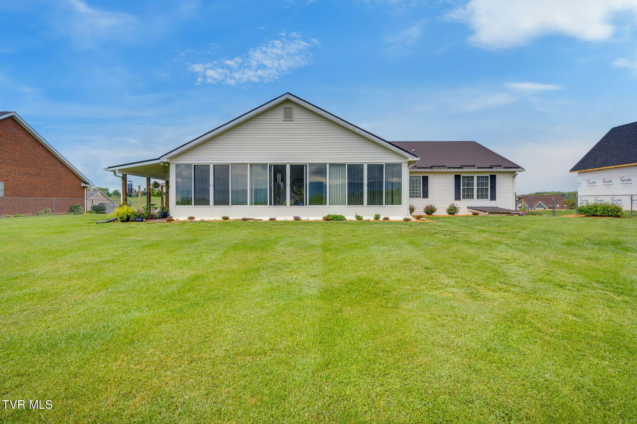 221 Country Meadows Circle, Bristol, Tennessee image 32