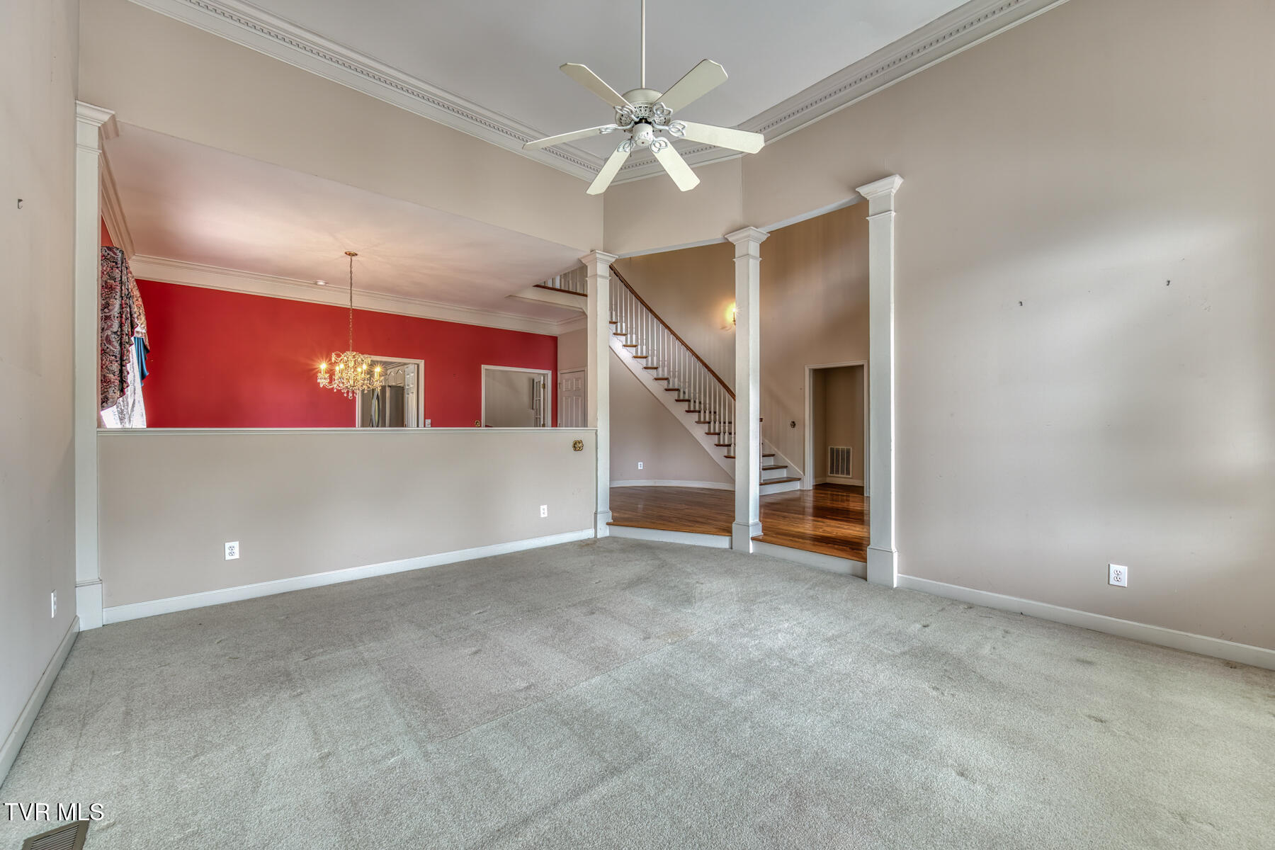 205 Woodbriar Drive, Johnson City, Tennessee image 9