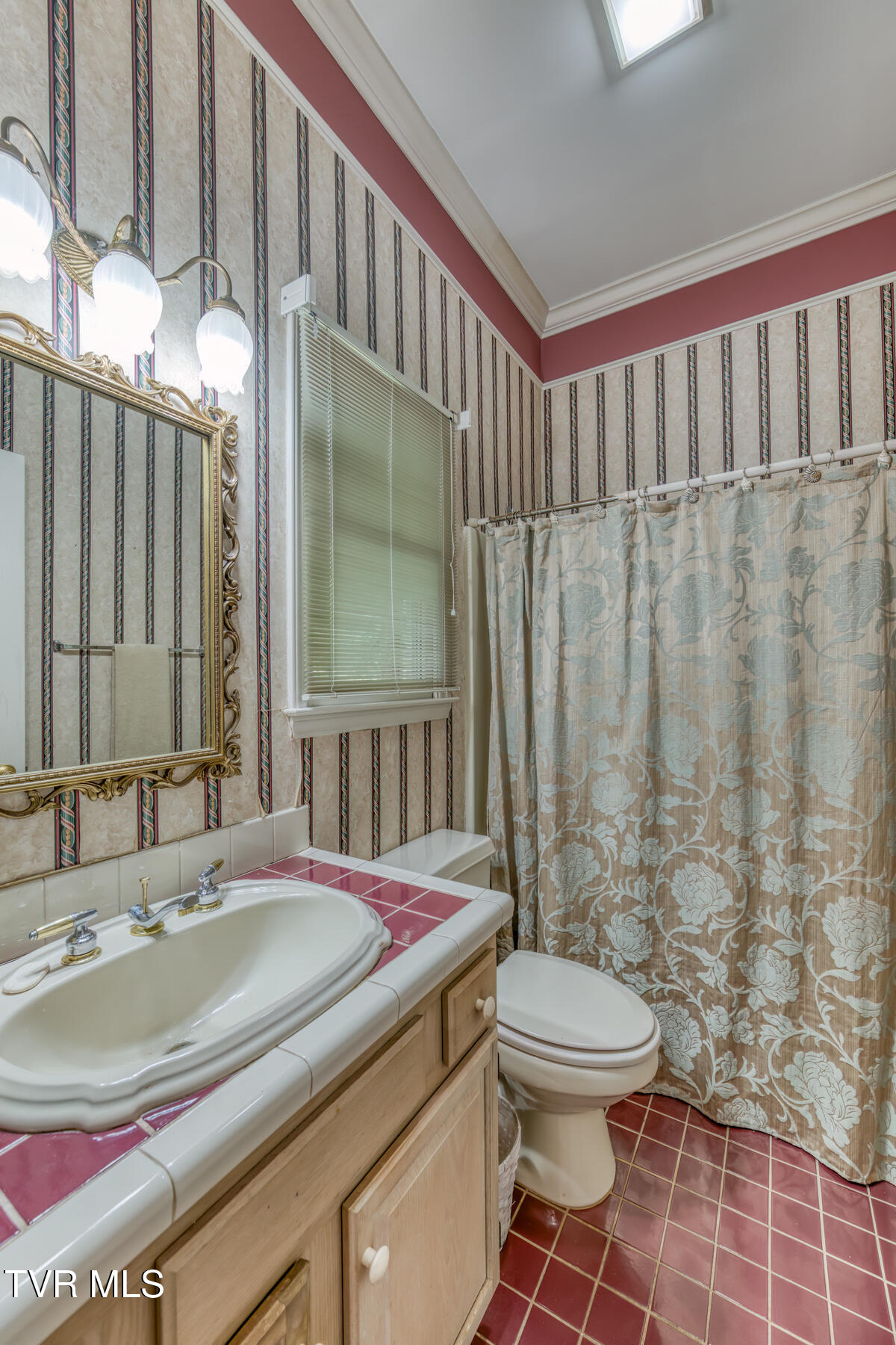 205 Woodbriar Drive, Johnson City, Tennessee image 42