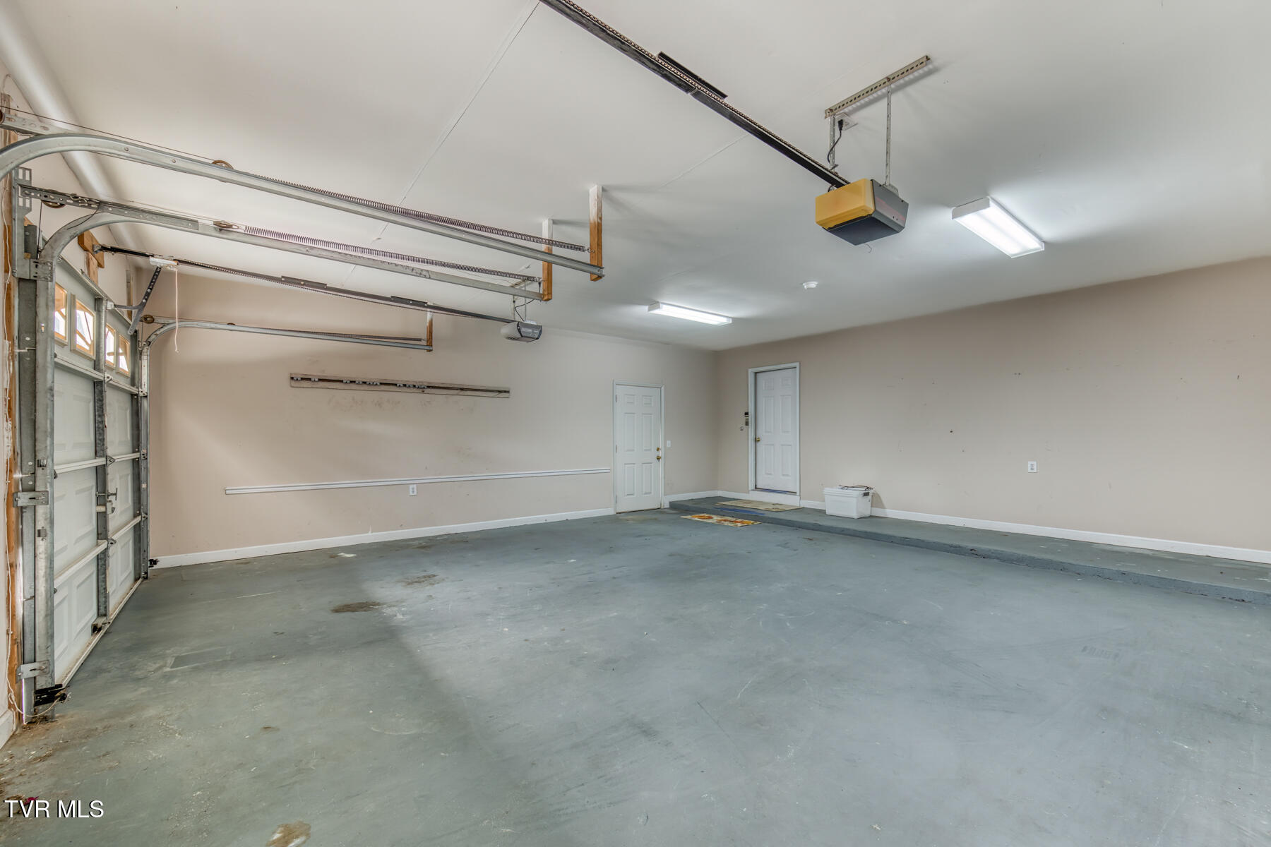 205 Woodbriar Drive, Johnson City, Tennessee image 47