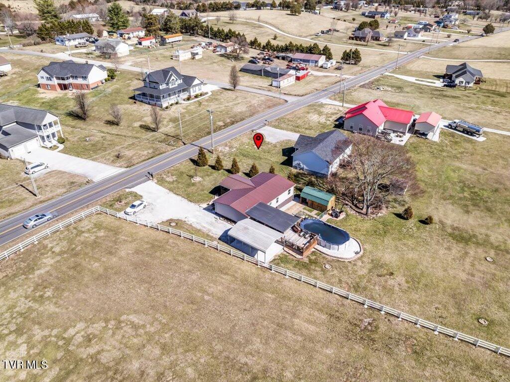 1349 Towe String Road, Jacksboro, Tennessee image 34