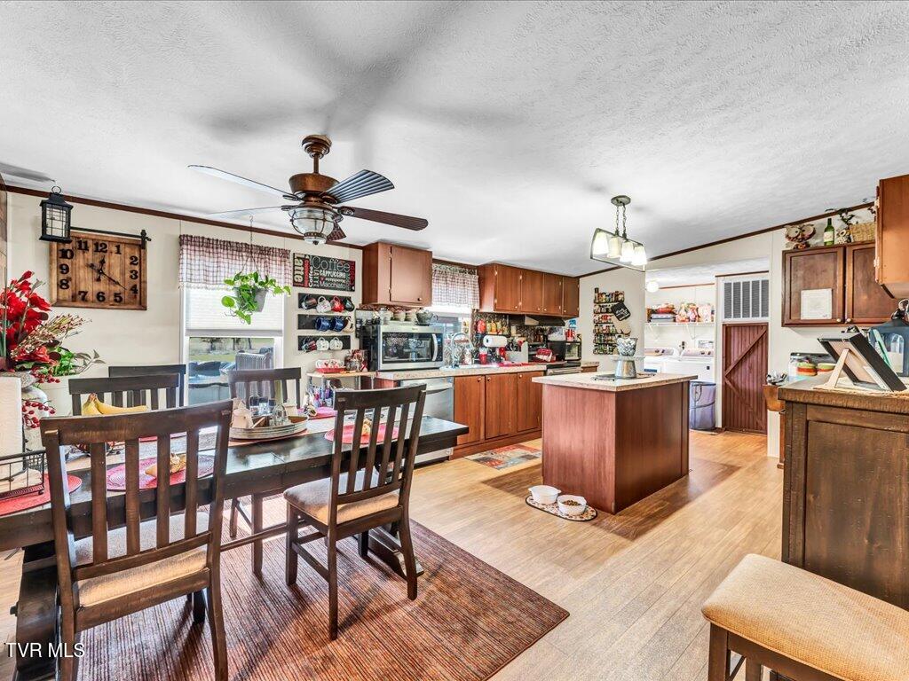 1349 Towe String Road, Jacksboro, Tennessee image 7