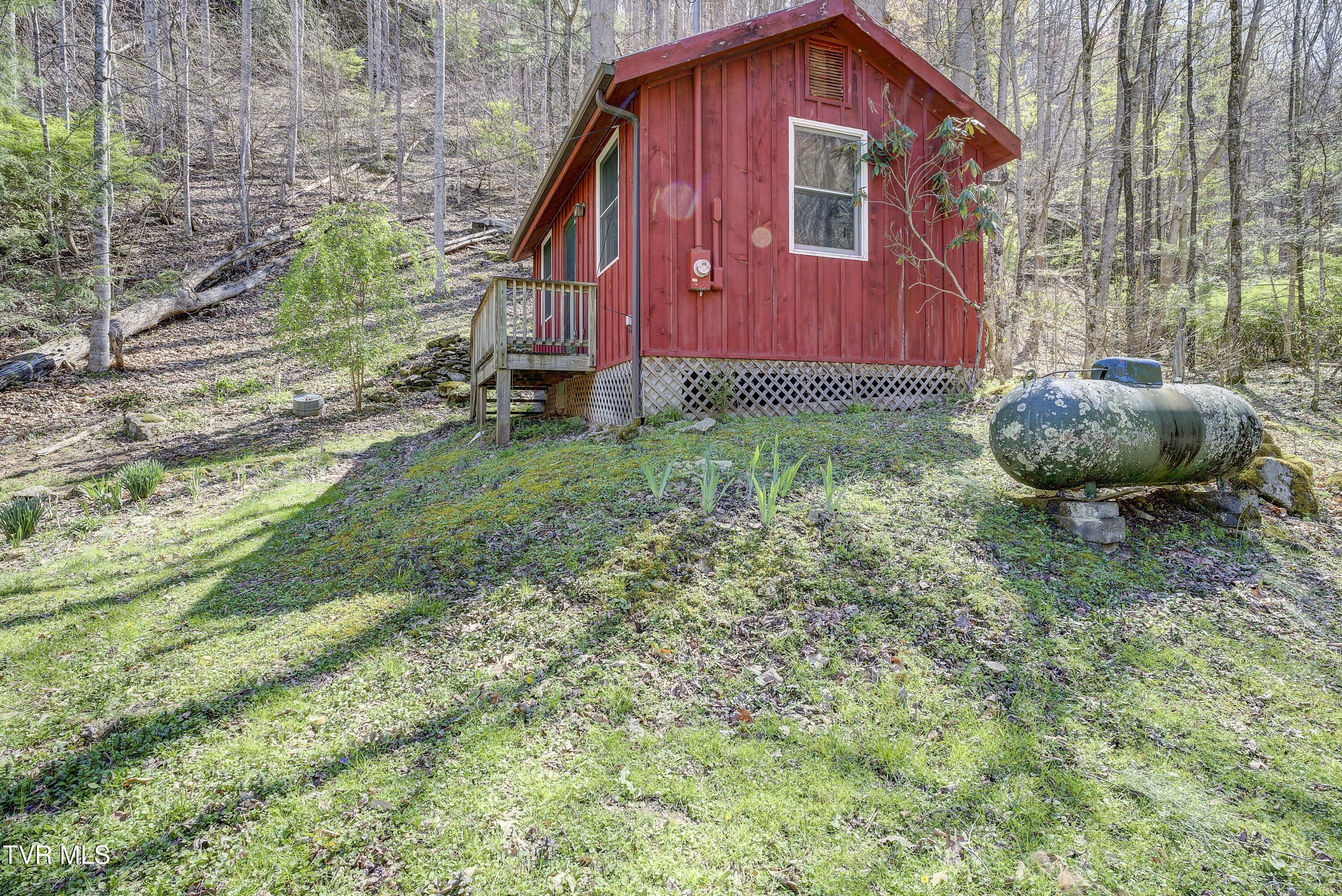 869 Tumbling Creek Road, Erwin, Tennessee image 29