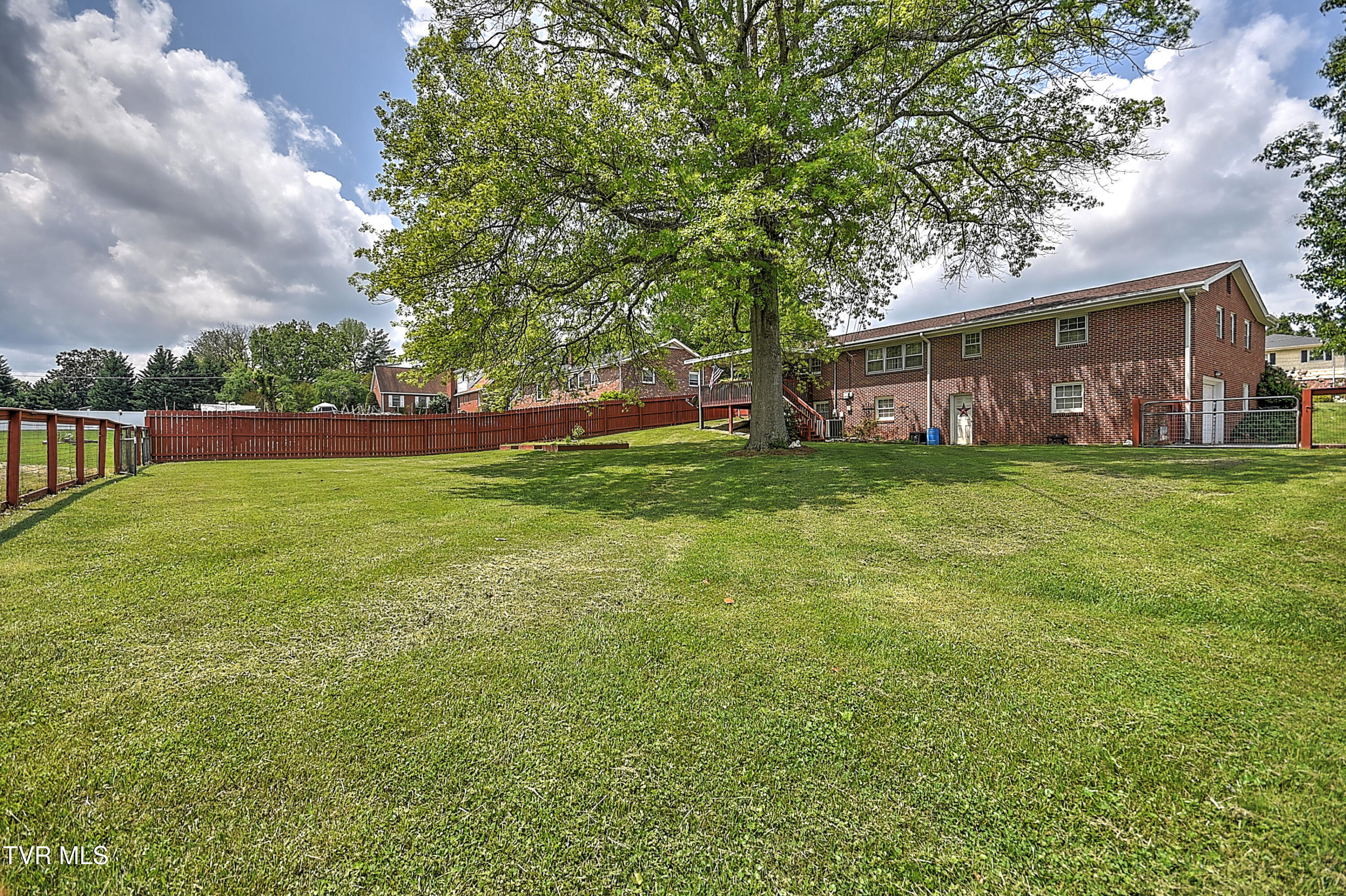 609 Hollyhill Rd Road, Johnson City, Tennessee image 43